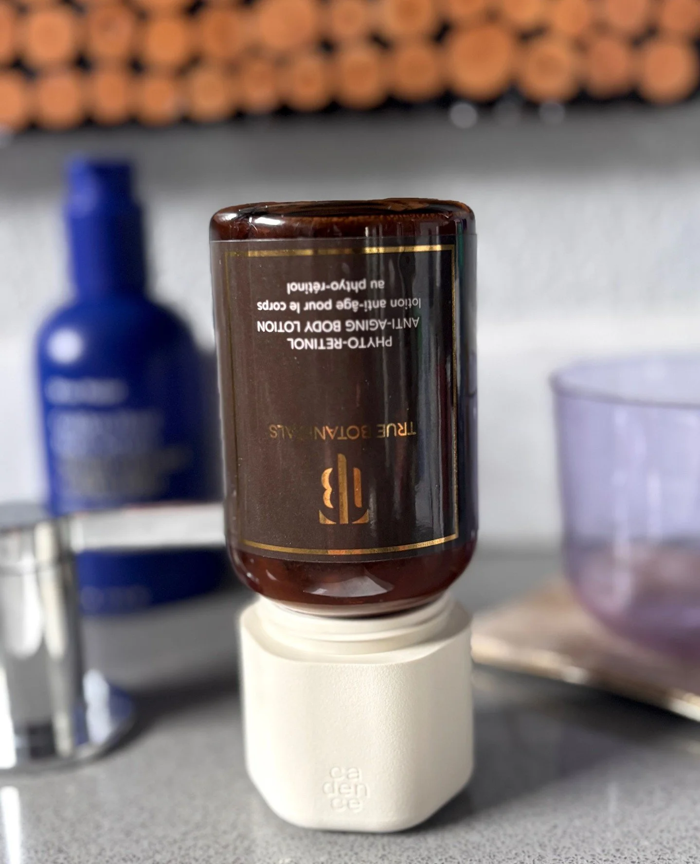 When you want every last drop of your product... Another favorite use for the @keepyourcadence Capsules that I LOVE. Link in bio to gift some to yourself or your favorite mama 💝⁠
⁠
#giftalittlehappiness💛⁠
⁠
#keepyourcadence #cadencepartner #travelh