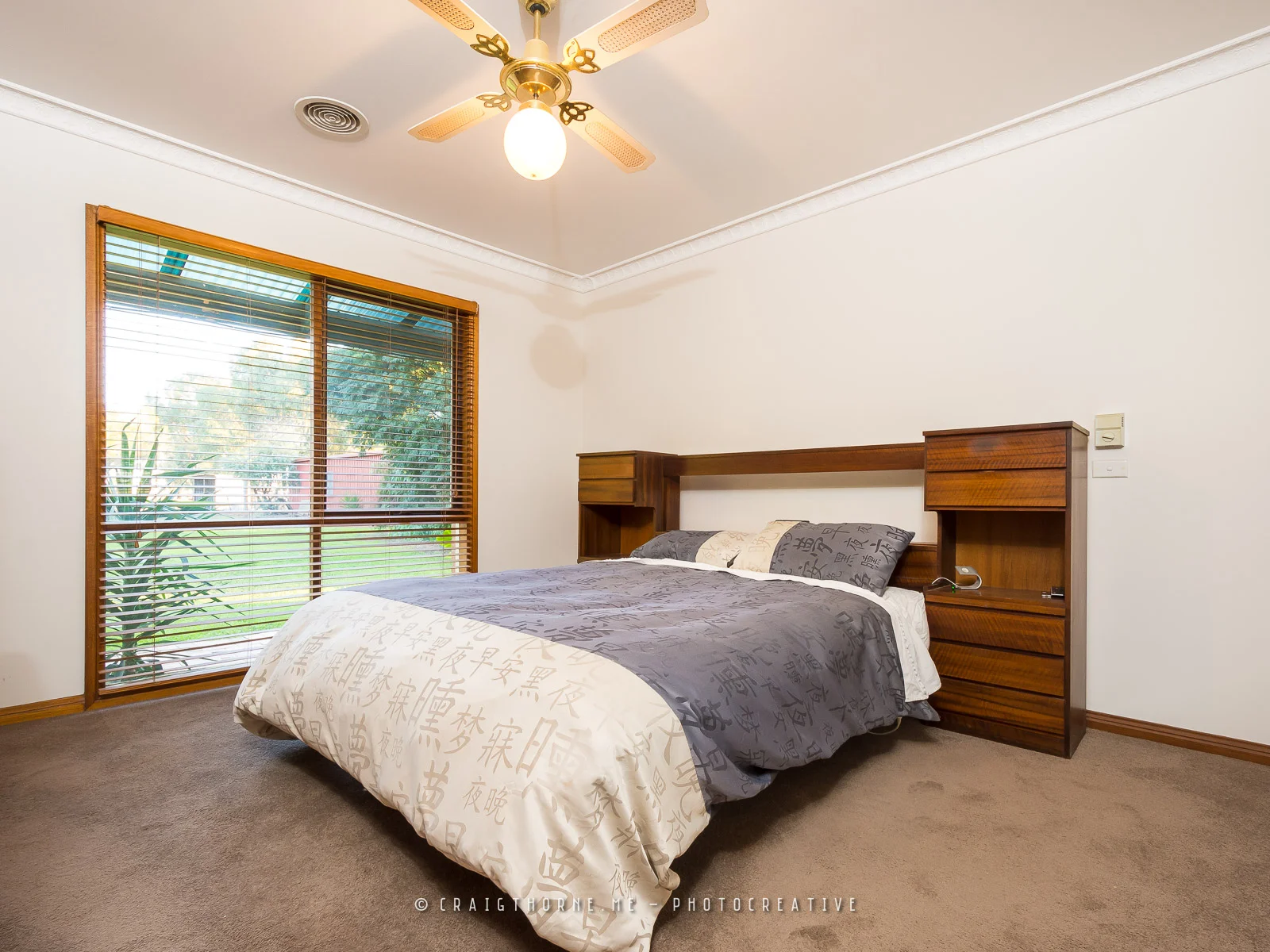7 Grammar Crt Shepparton North — Craig Thorne Brand Designer & Photo