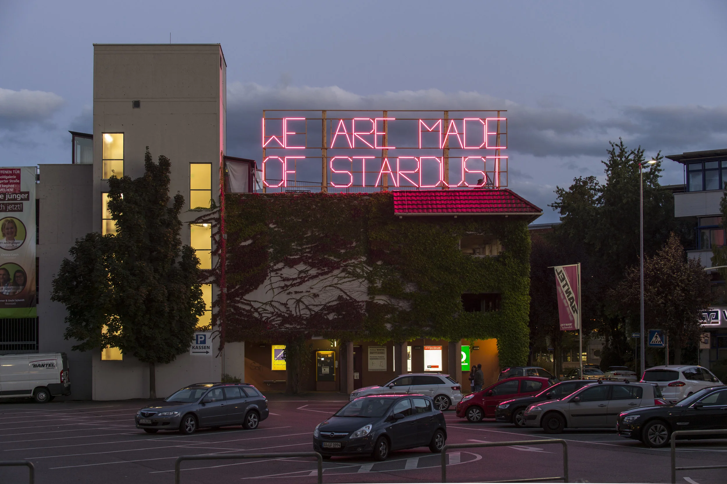 Michaela Gleave_We are made of Stardust_Schorndorf_c_Frank Kleinbach (3).jpg
