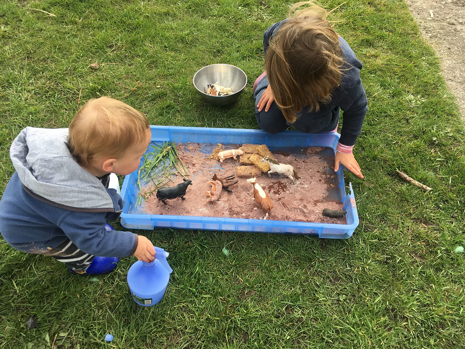 muddy farm2.jpg