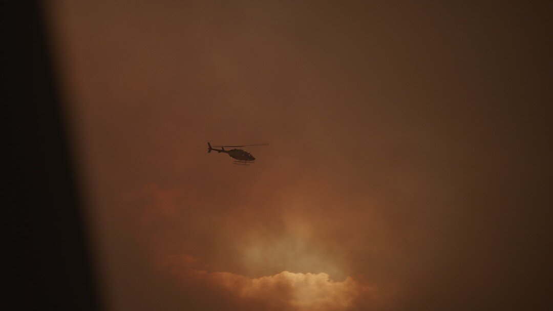 Upcoming work launching soon -&nbsp;@mattabbottphoto&nbsp;on the frontlines during the Black Summer fires in Australia. for&nbsp;@ajwitness&nbsp;@screenaustralia @jninstitute &nbsp;@aidcmelb.
Cinematography by&nbsp;@_michael_latham_
#Australia&nbsp;#