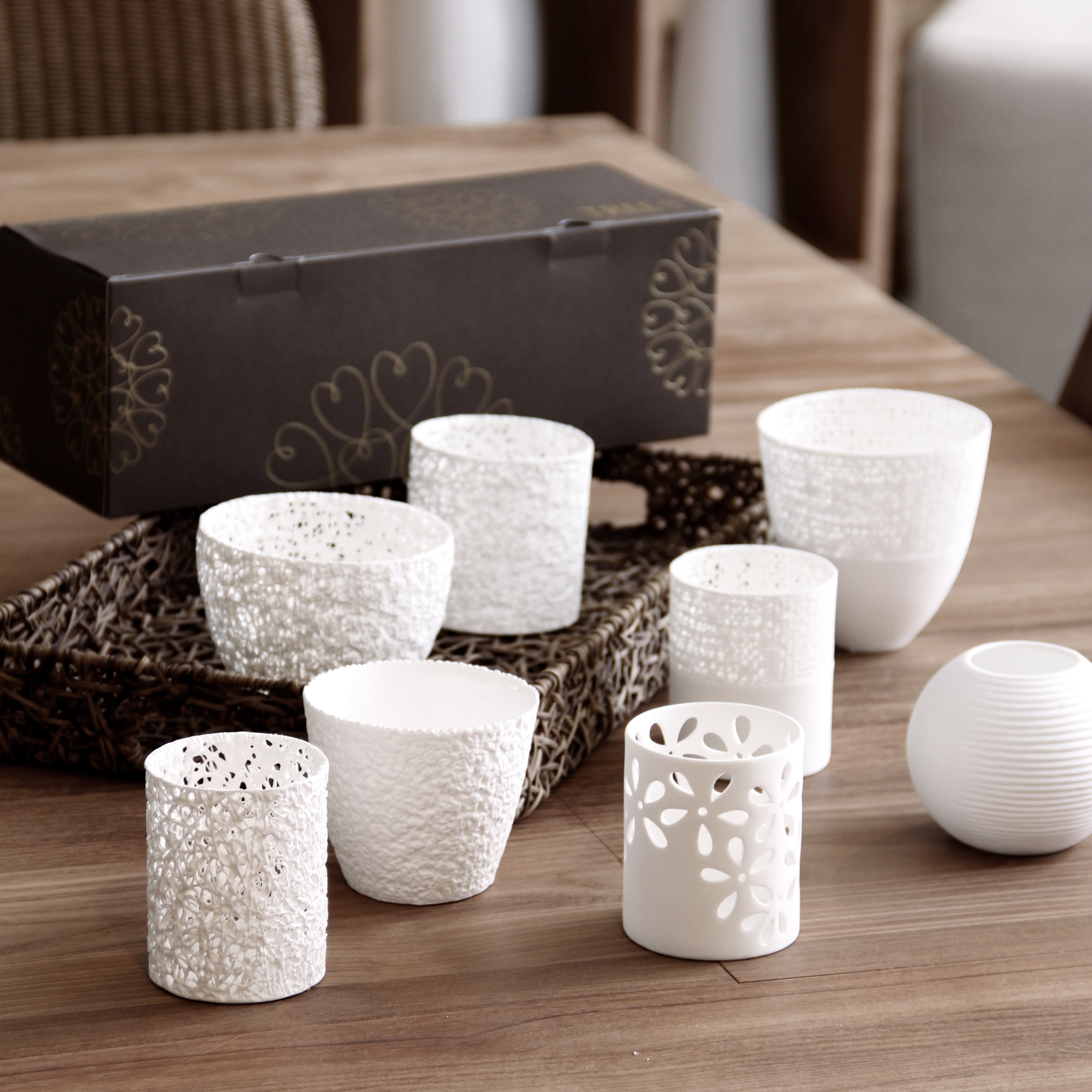TREE Bone china candle holder set.jpg