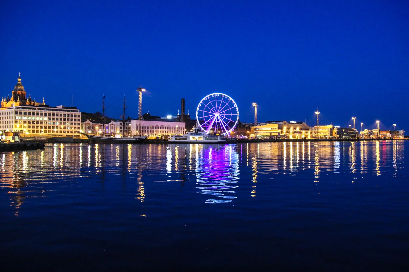 HiRes_skywheel_FB-1.jpg