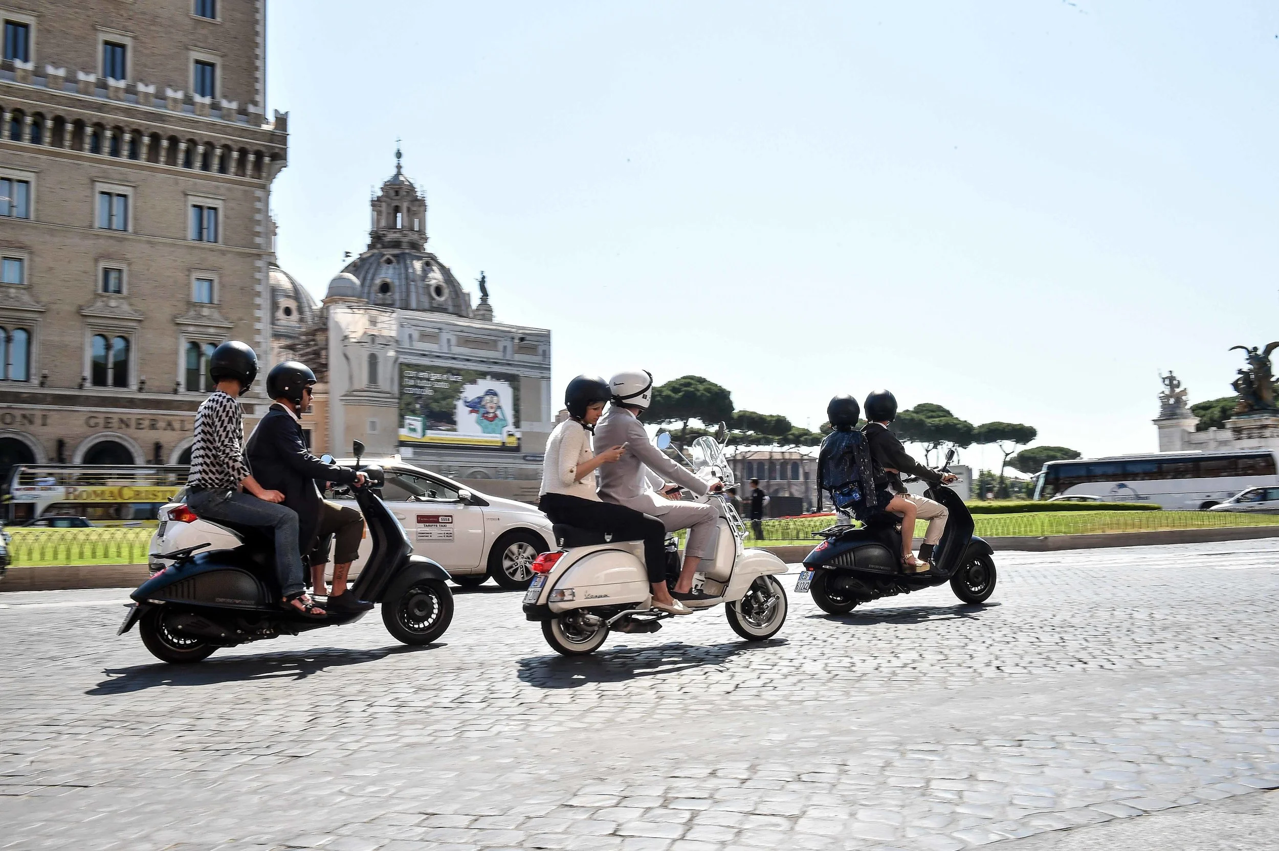 Vespa Armani_007_.jpg