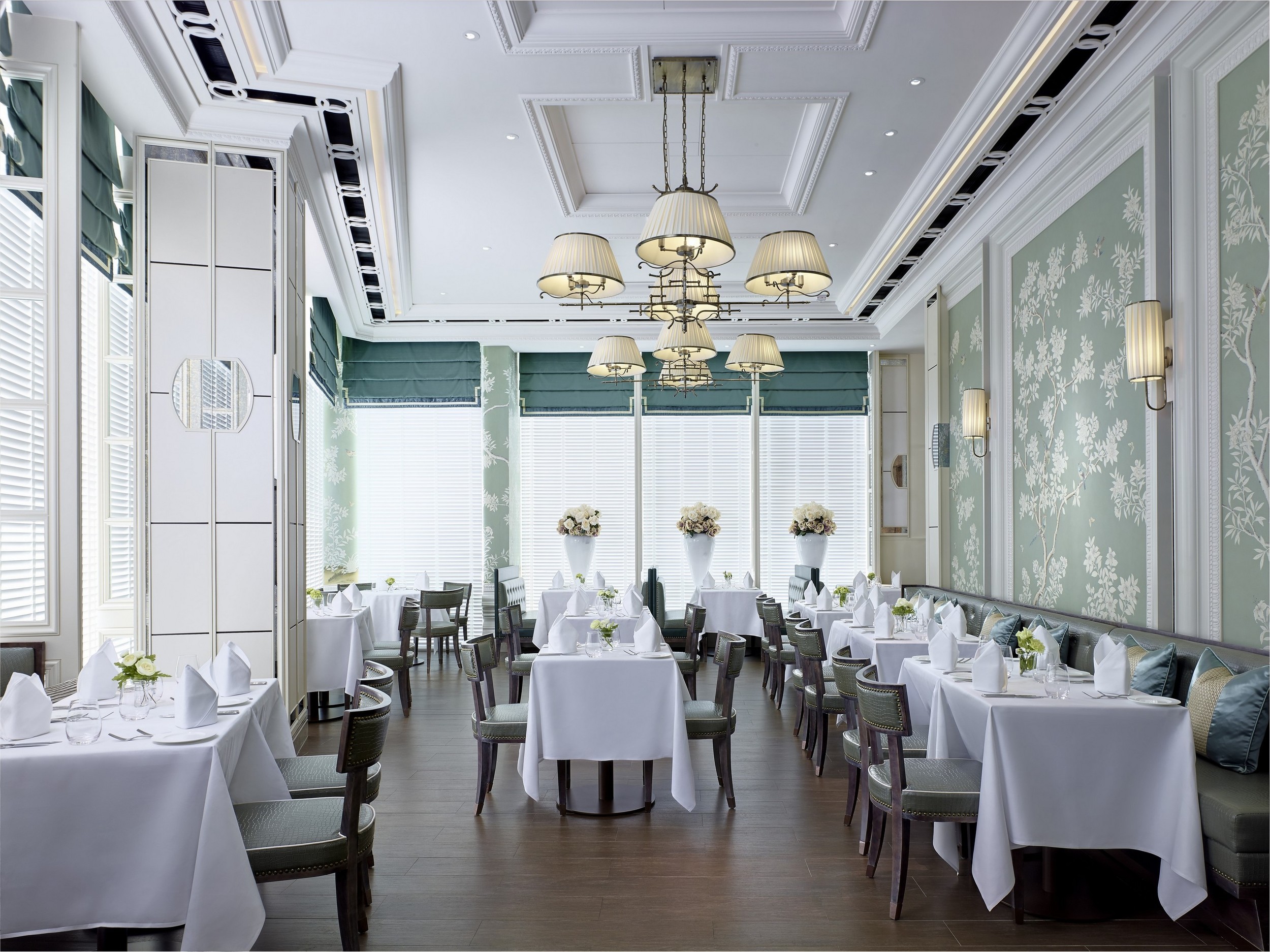 Interior_high ceiling 1.jpg