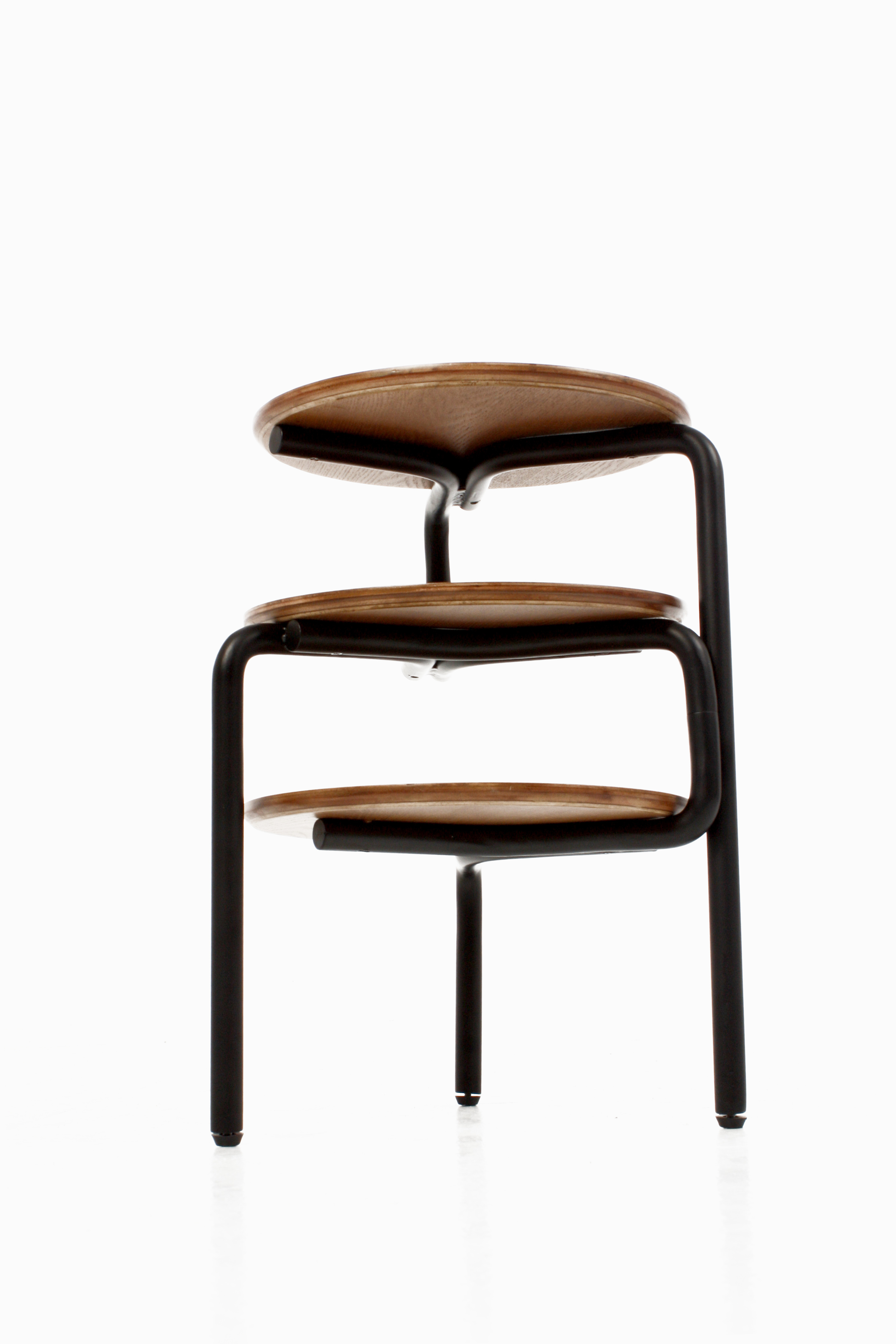 Chair2_3.jpg