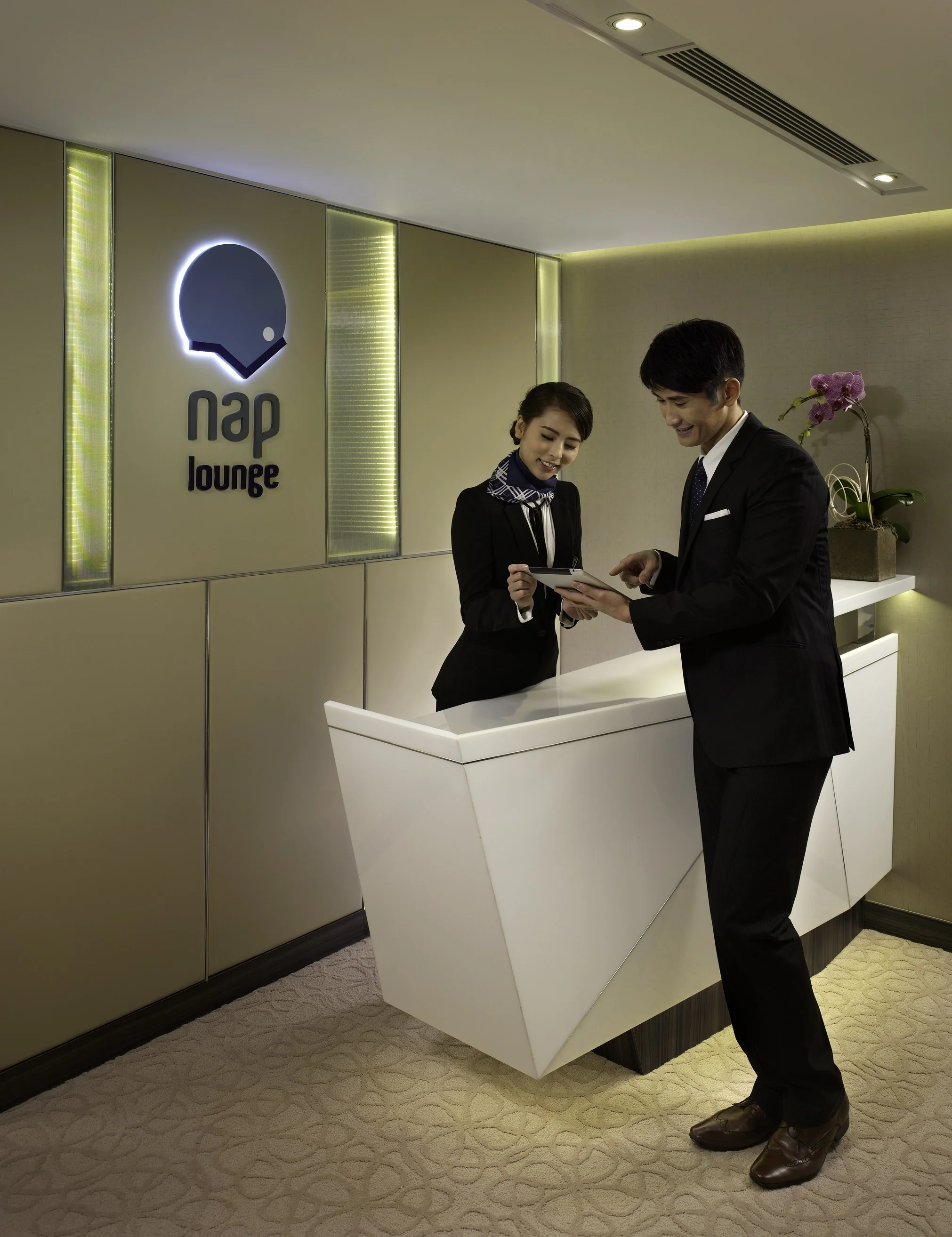 Nap Lounge_Central_Reception 03.jpg