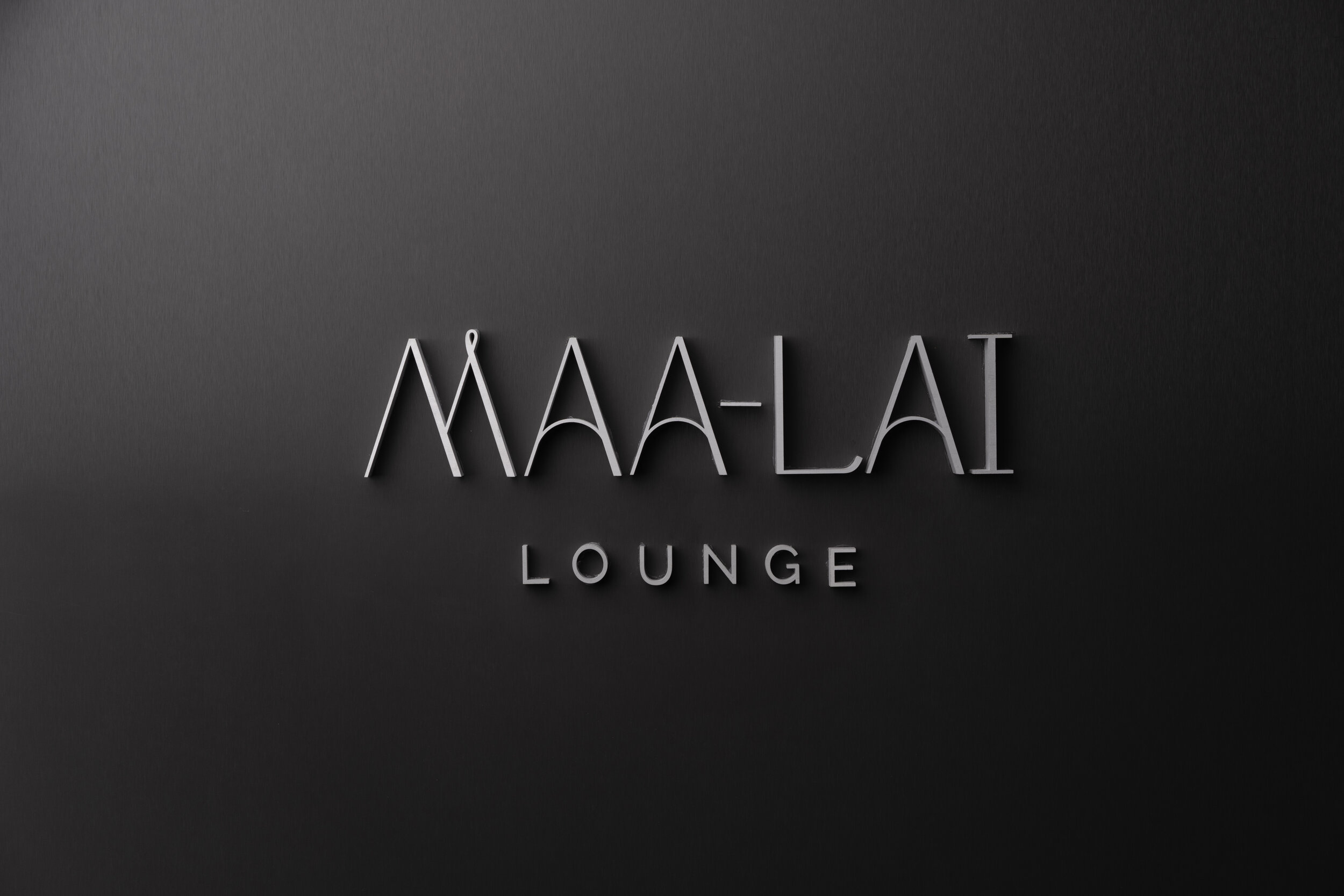 Maa-Lai Lounge - Kimpton Maa-Lai Bangkok 06.jpg