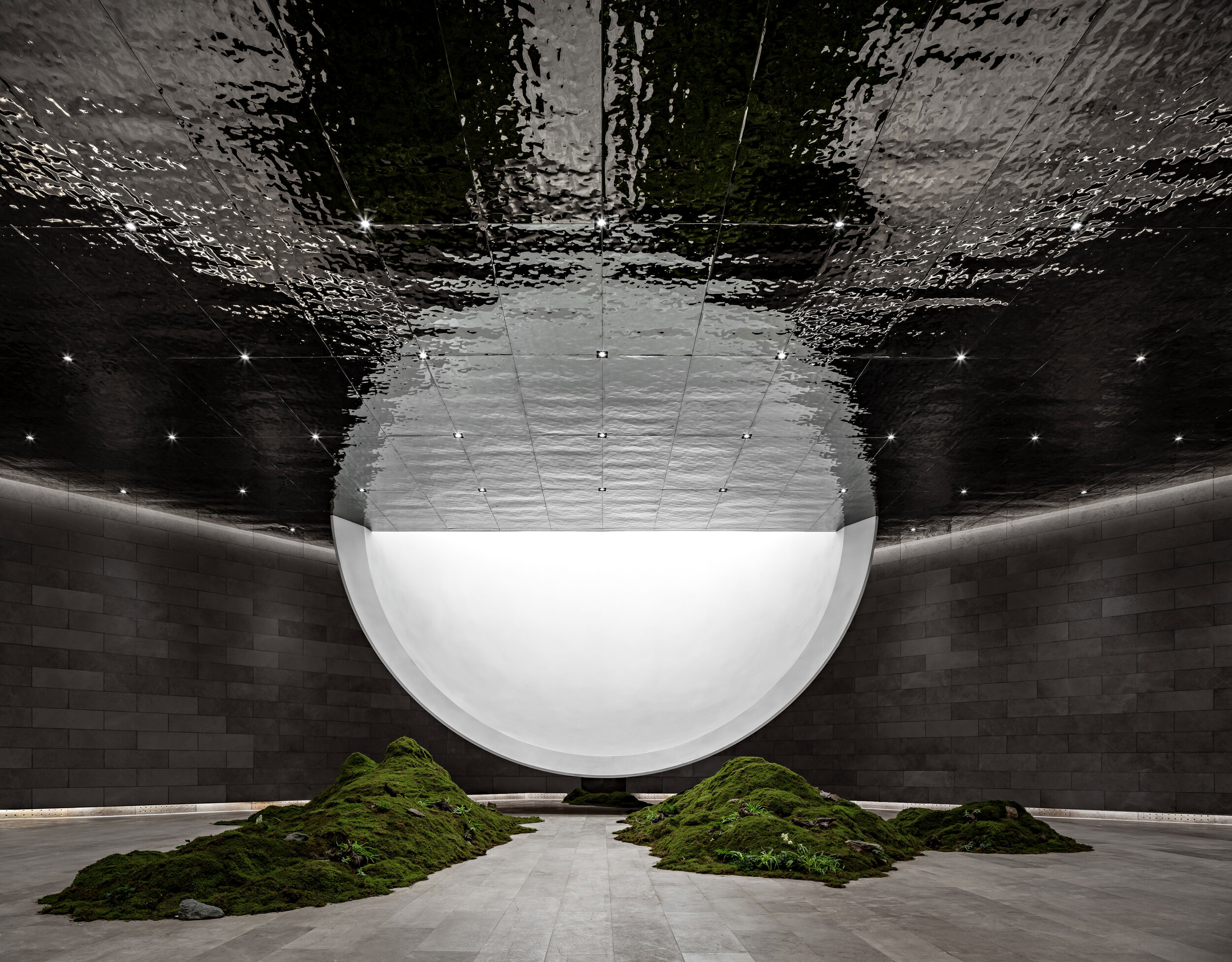syn-architects-the-hometown-moon-32-interior-the-moon-reflection-on-stainless-steel-ceiling-1.jpg