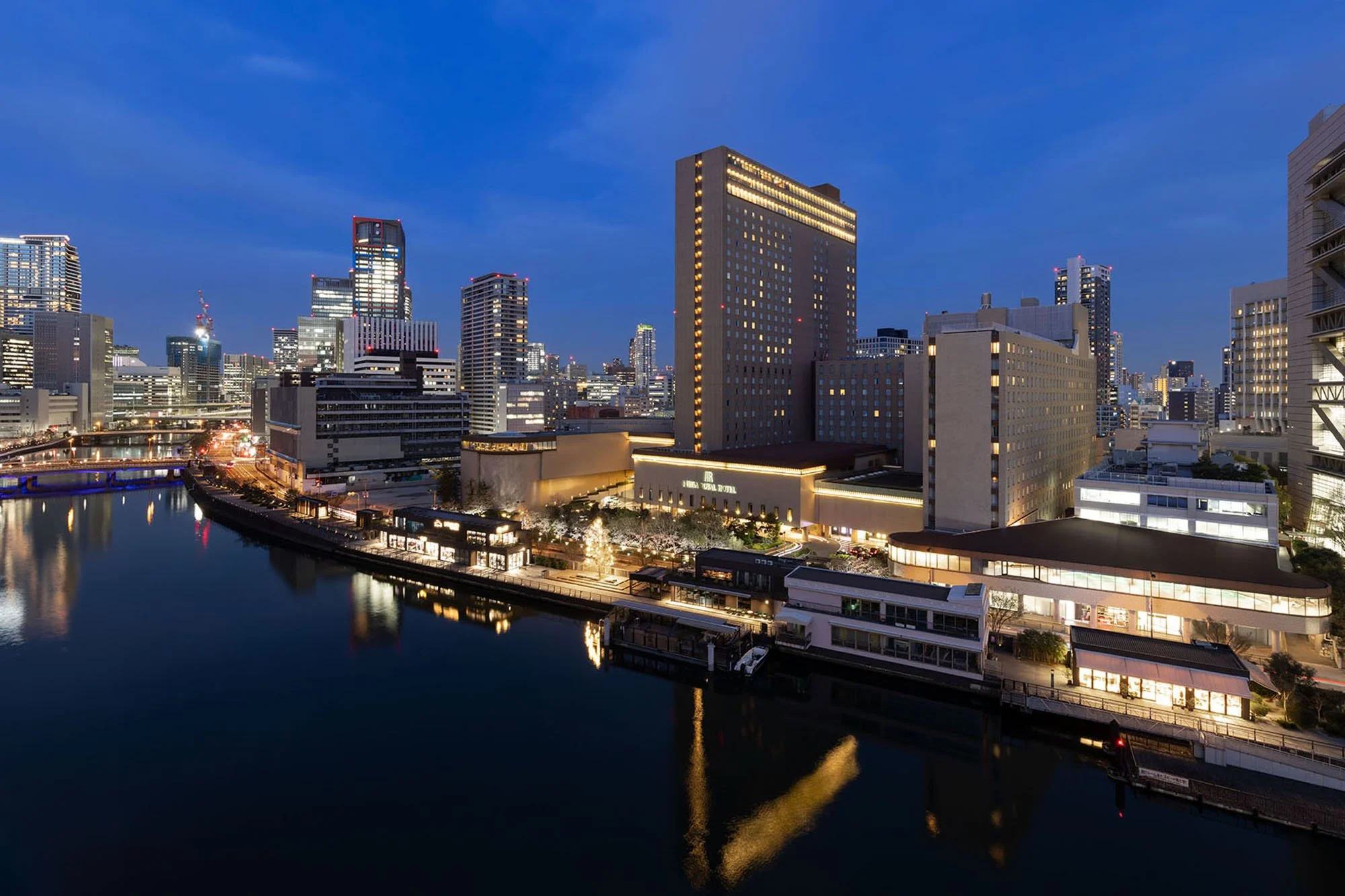 RIHGA Royal Hotel Osaka, Vignette Collection：Photographs-15.jpg