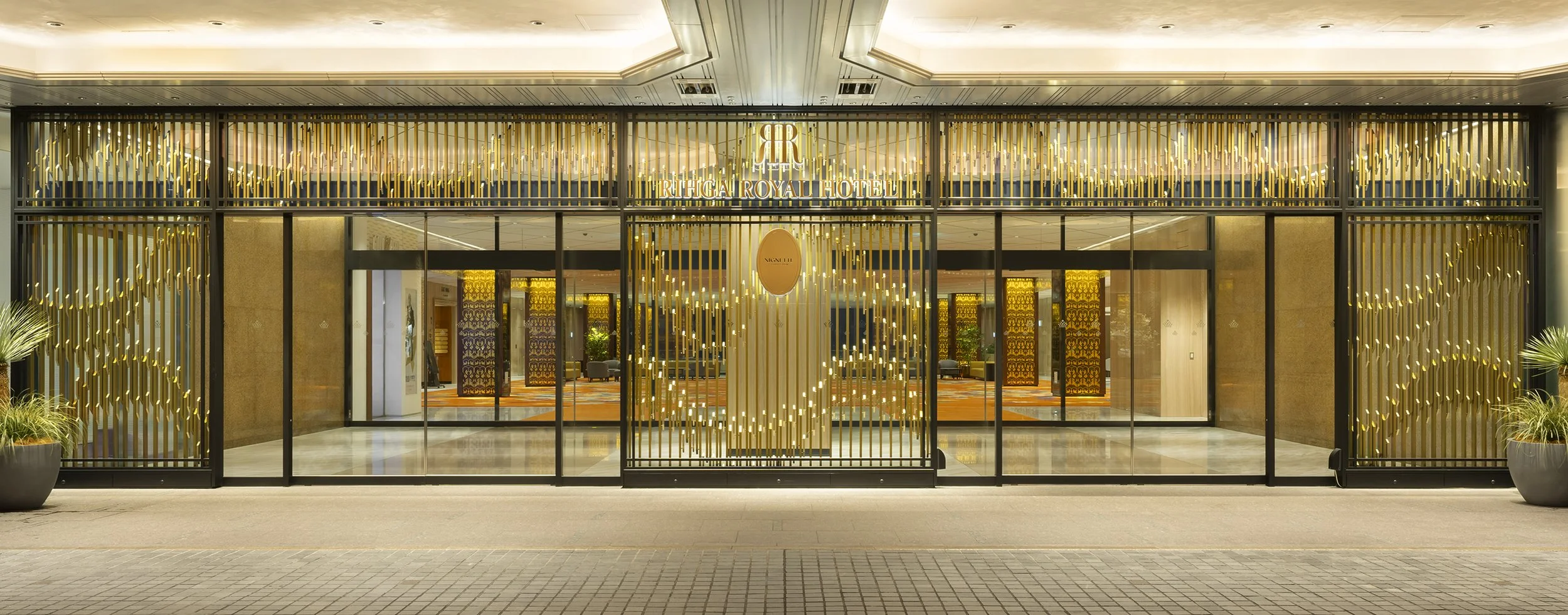 low res RIHGA Royal Hotel Osaka, Vignette Collection：Photographs-12.jpg