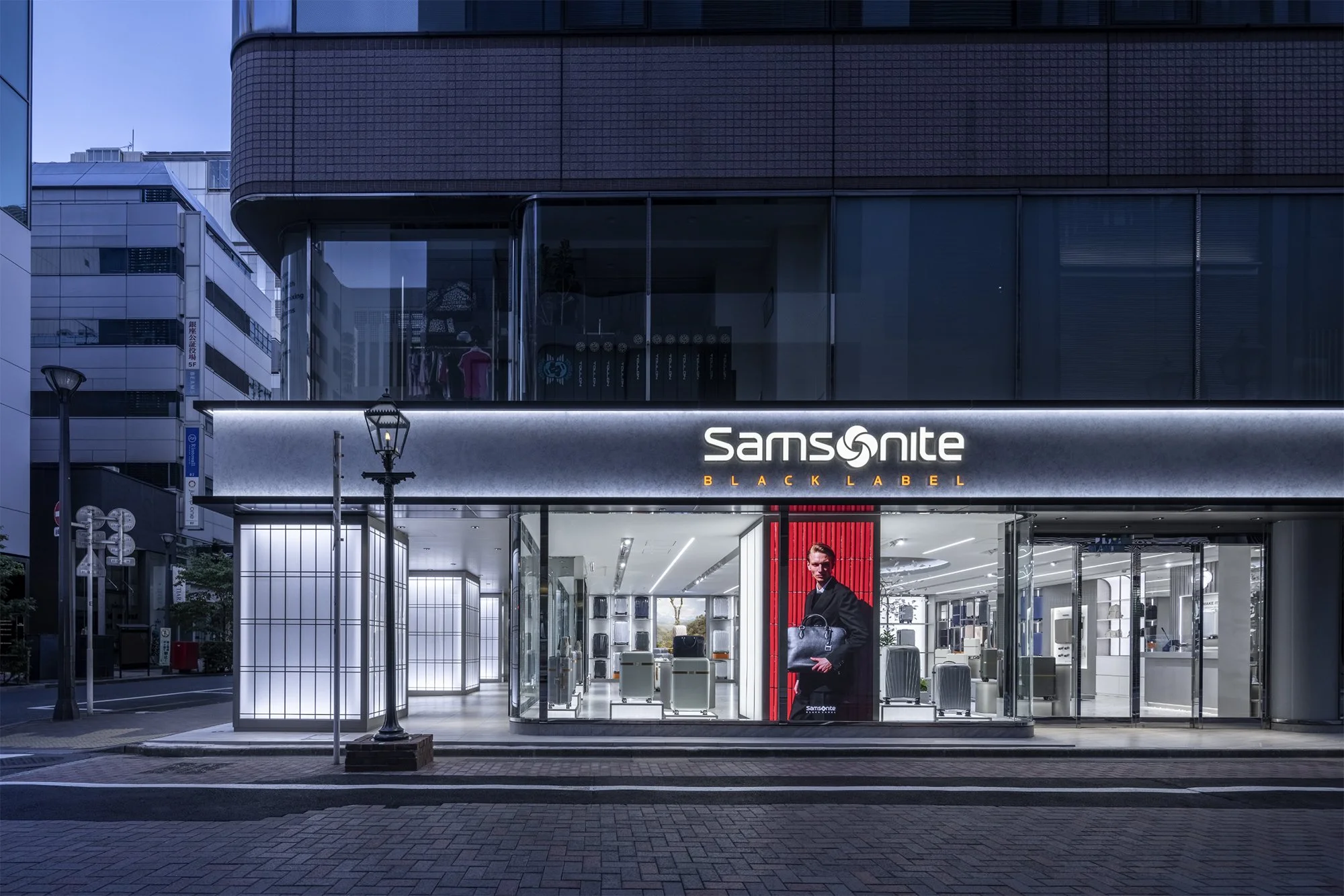 Samsonite BL ginza_photo 03.jpg