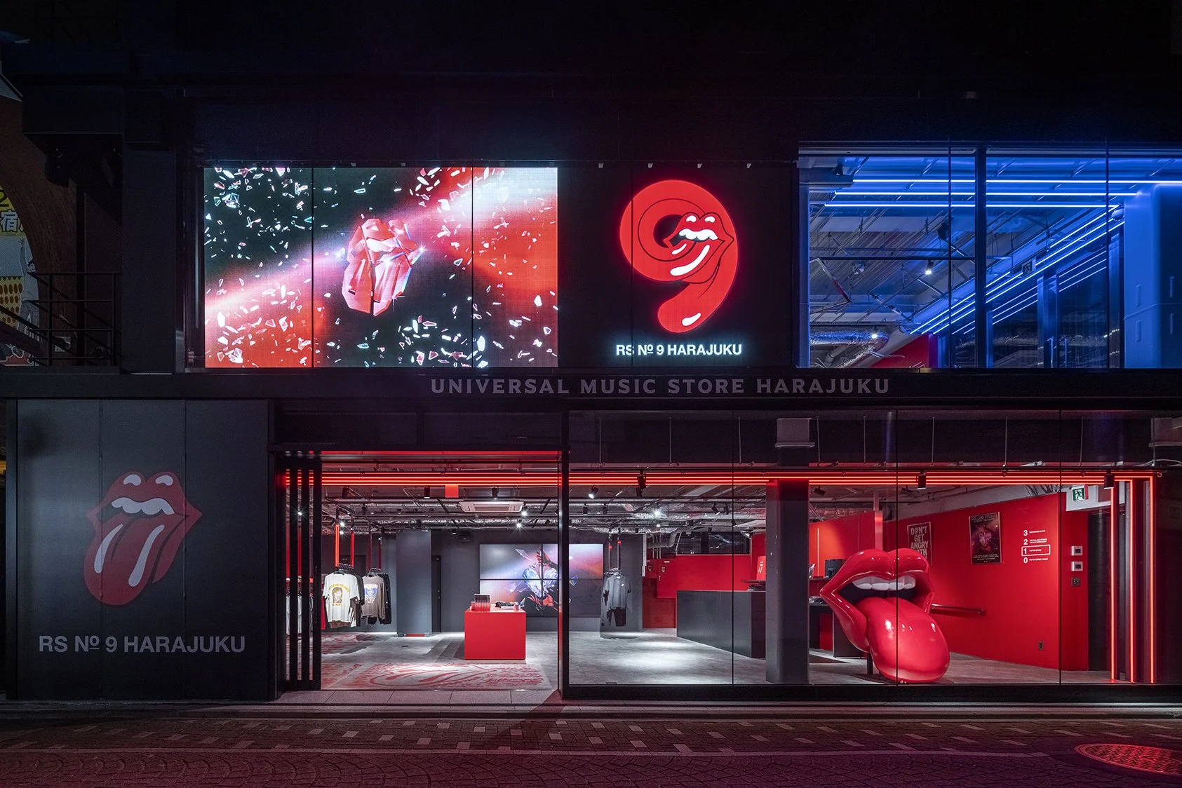 space_universal_music_store_harajuku_231108_002.jpg