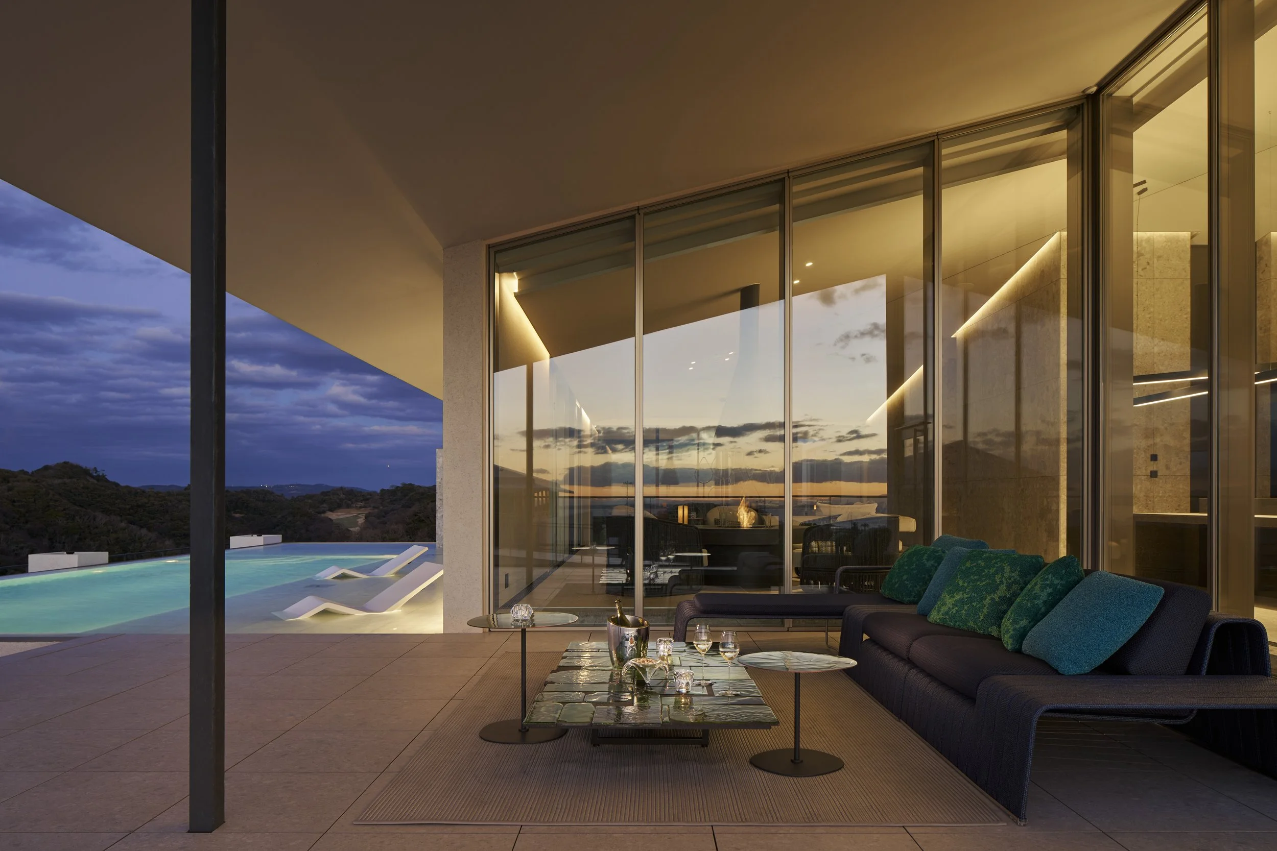 05_Outdoor Living Room.jpg