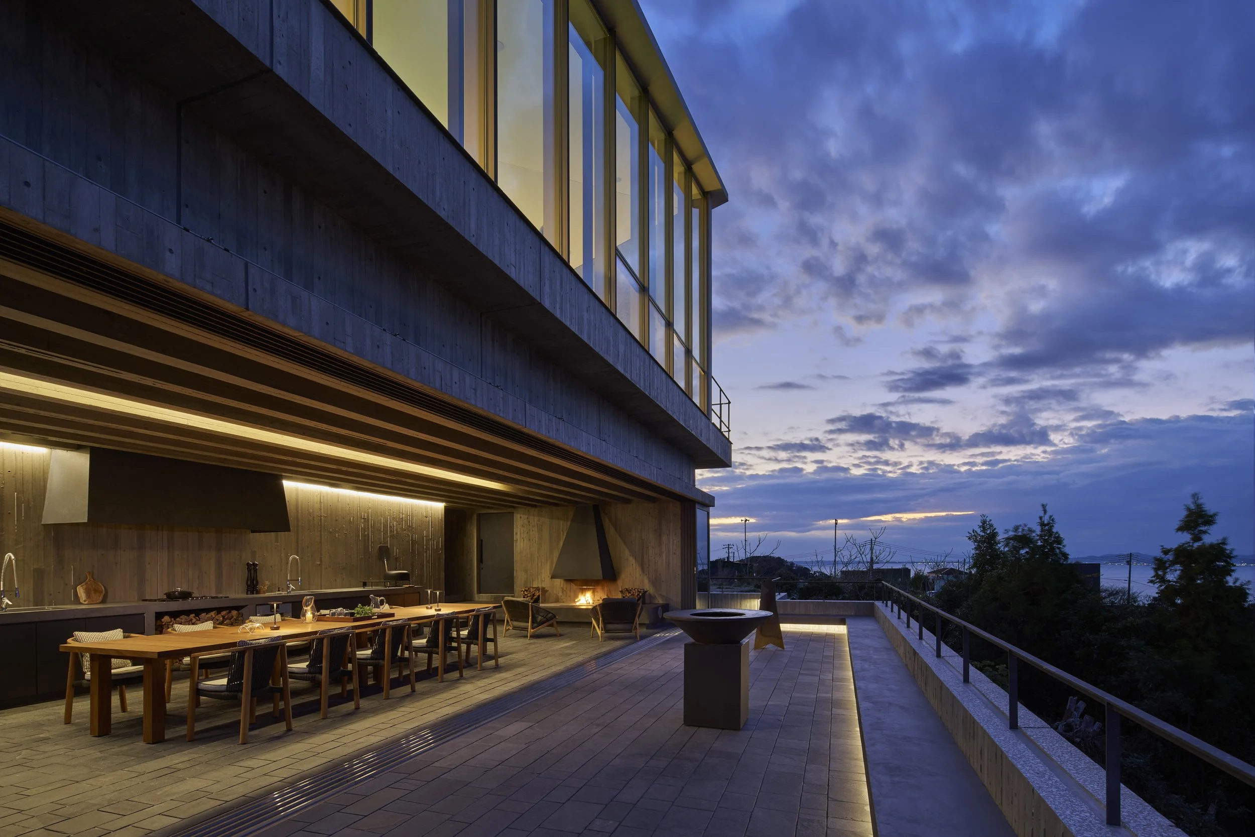 07_Outdoor Dining & BBQ Space.jpeg