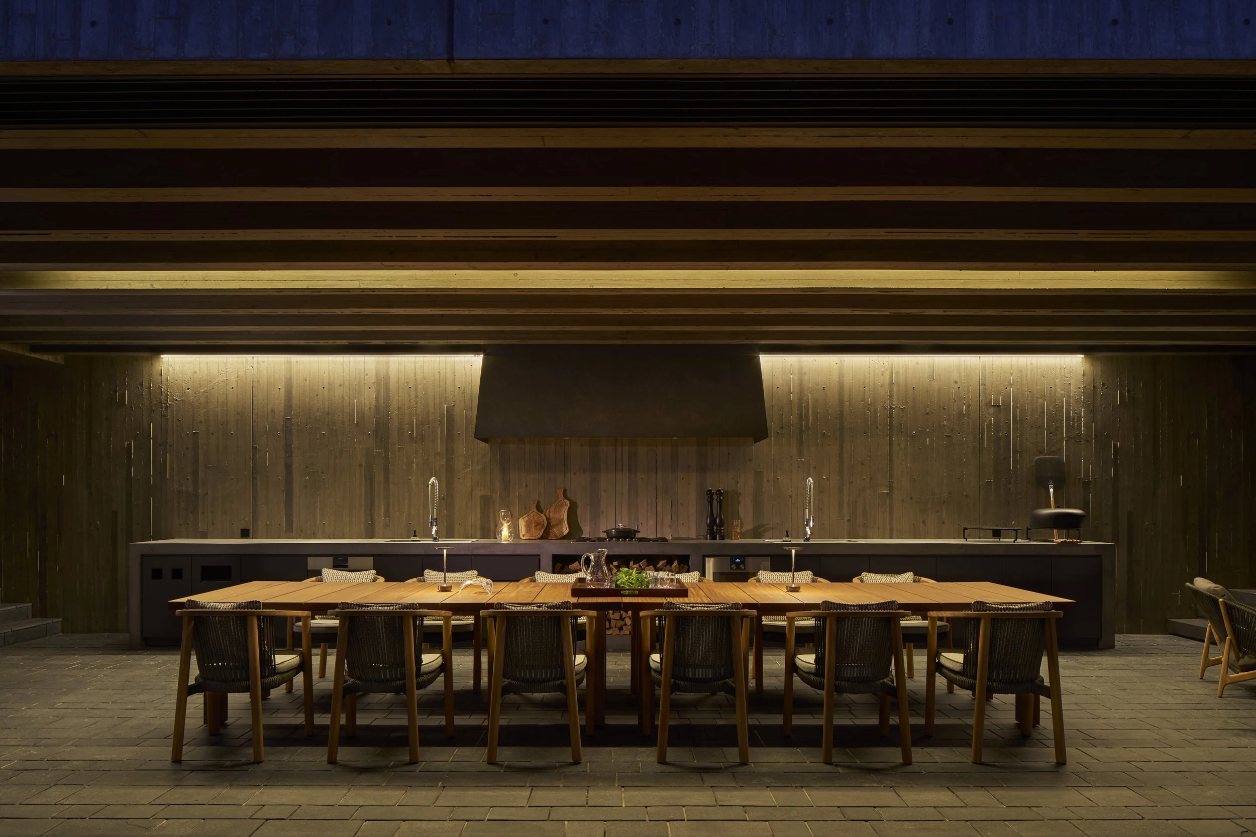 09_Outdoor Dining & BBQ Space.jpg