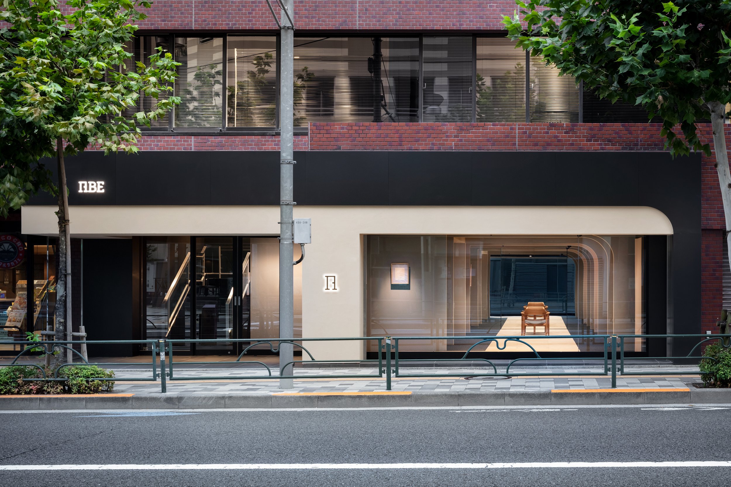 ABE galerie TOKYO_01.jpg