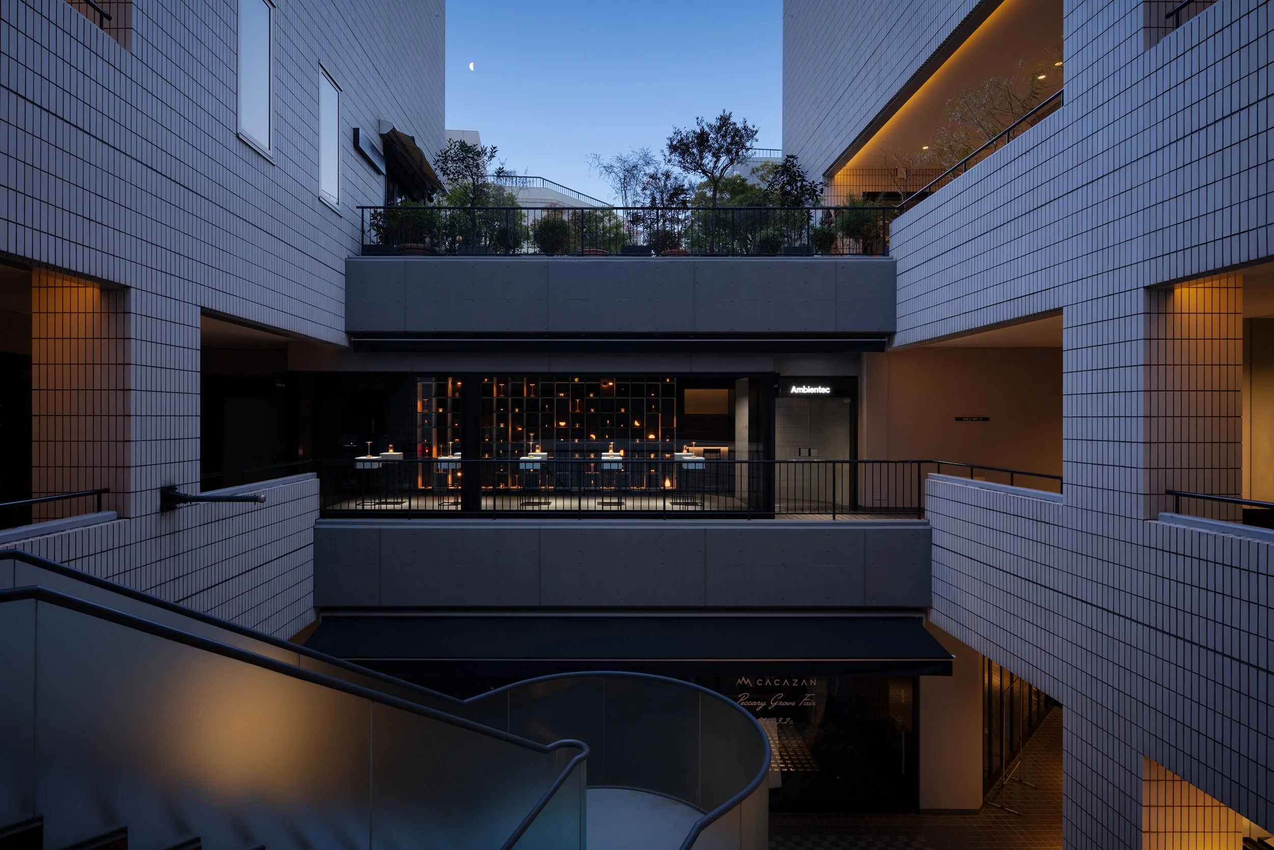 Ambientec Gallery Tokyo_01.jpg