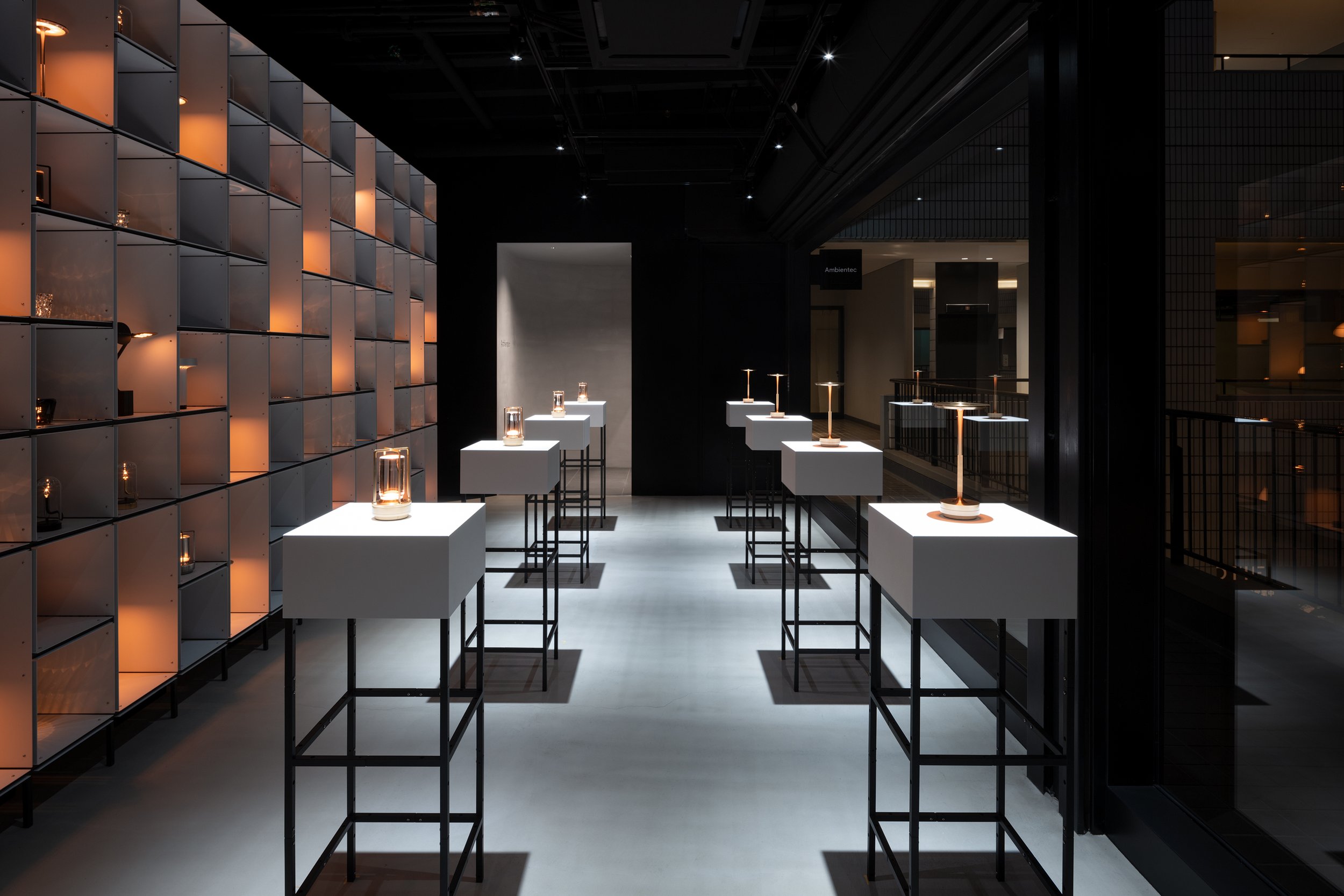Ambientec Gallery Tokyo_04.jpg