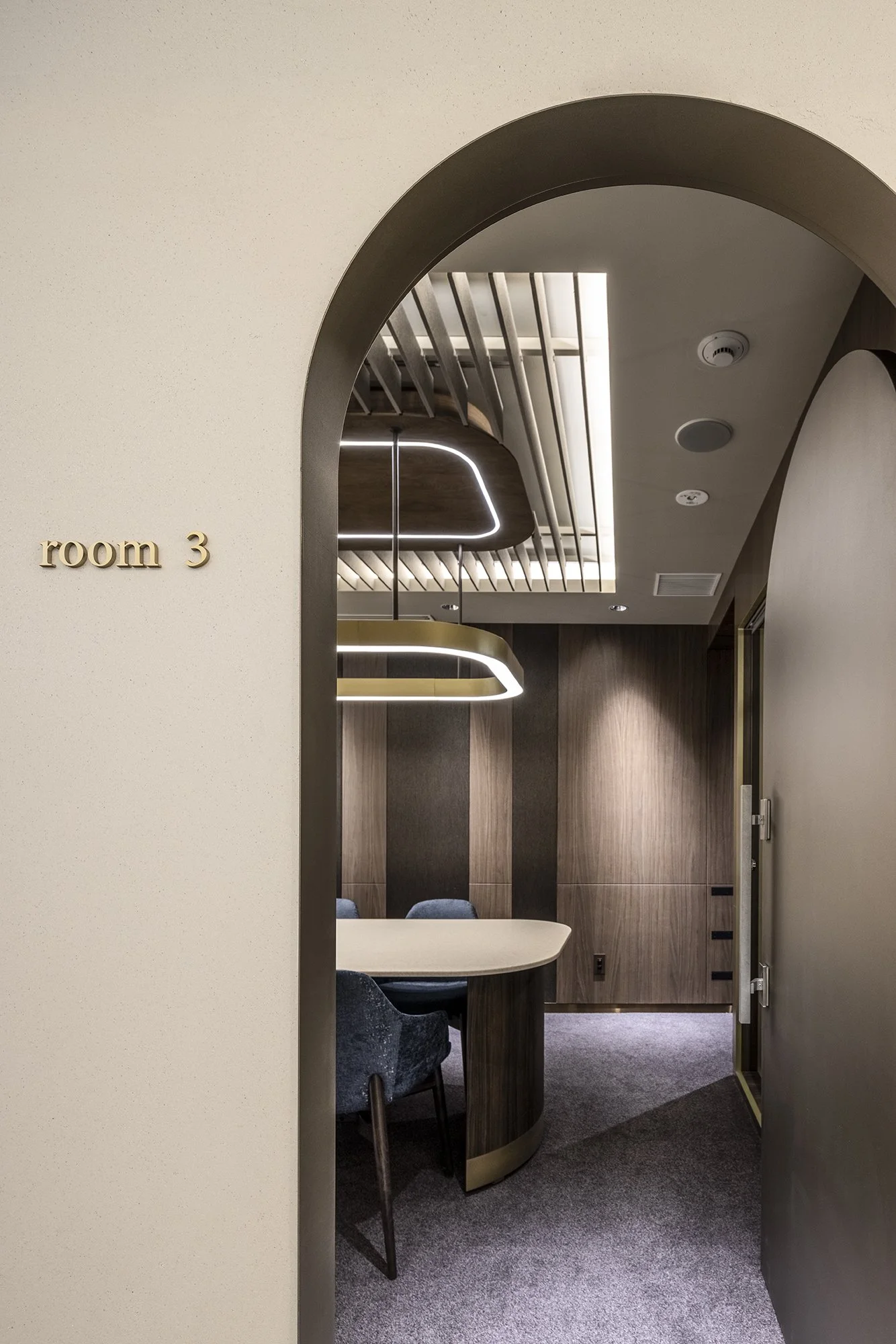 DAIKYO_ANABUKI_FUDOSAN_Bancho_Residence_Salon_05.jpg