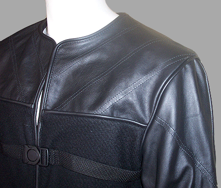 mens_trench_detail.gif