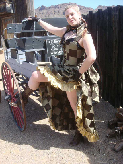 bustle_outfit_www2.jpg