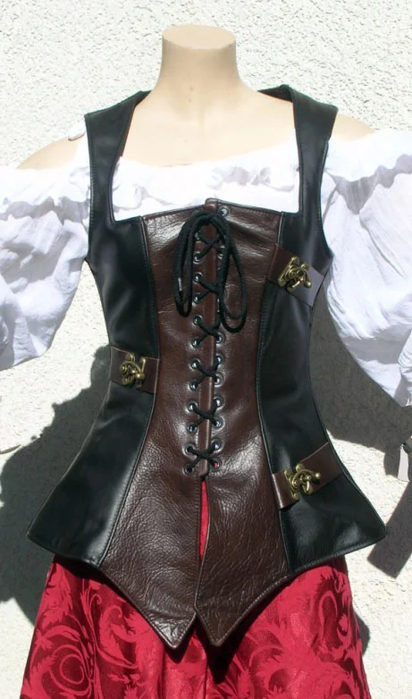 waistcoat_w_clasps6.jpg