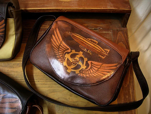purse_airship.jpg