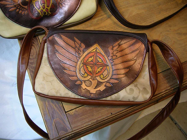 purse_heartwings.jpg