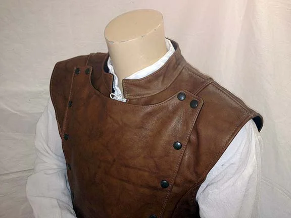vest_with_shield8.jpg