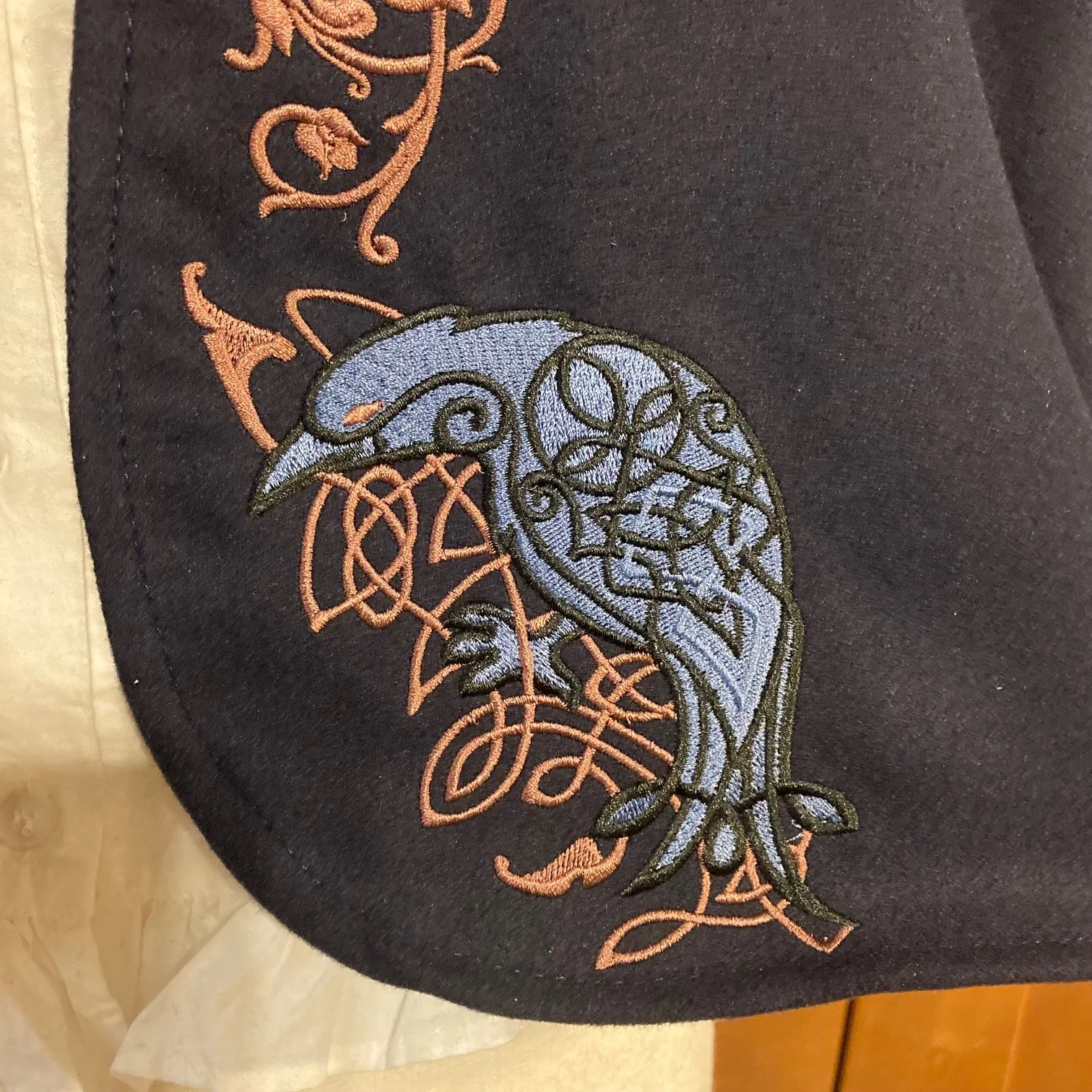 celtic raven2.jpg