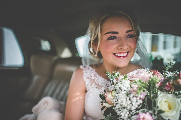 bride-with-bouquet-savo-photography-ballintaggart-house-30.jpg