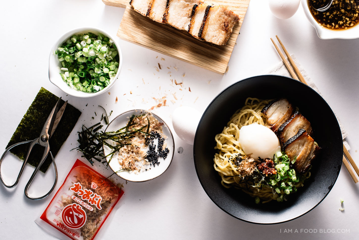Bacon and Egg Breakfast Ramen. The recipe via "I am a food blog".