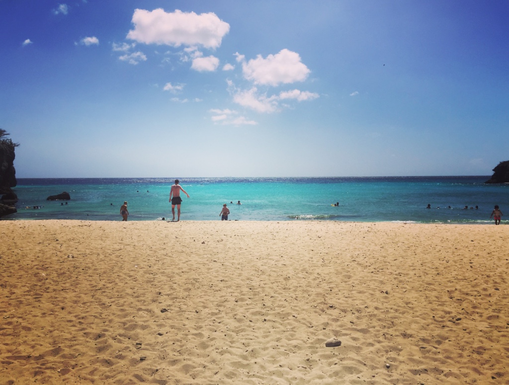 Banda Abou has many beautiful beaches. This is Daaibooi. 