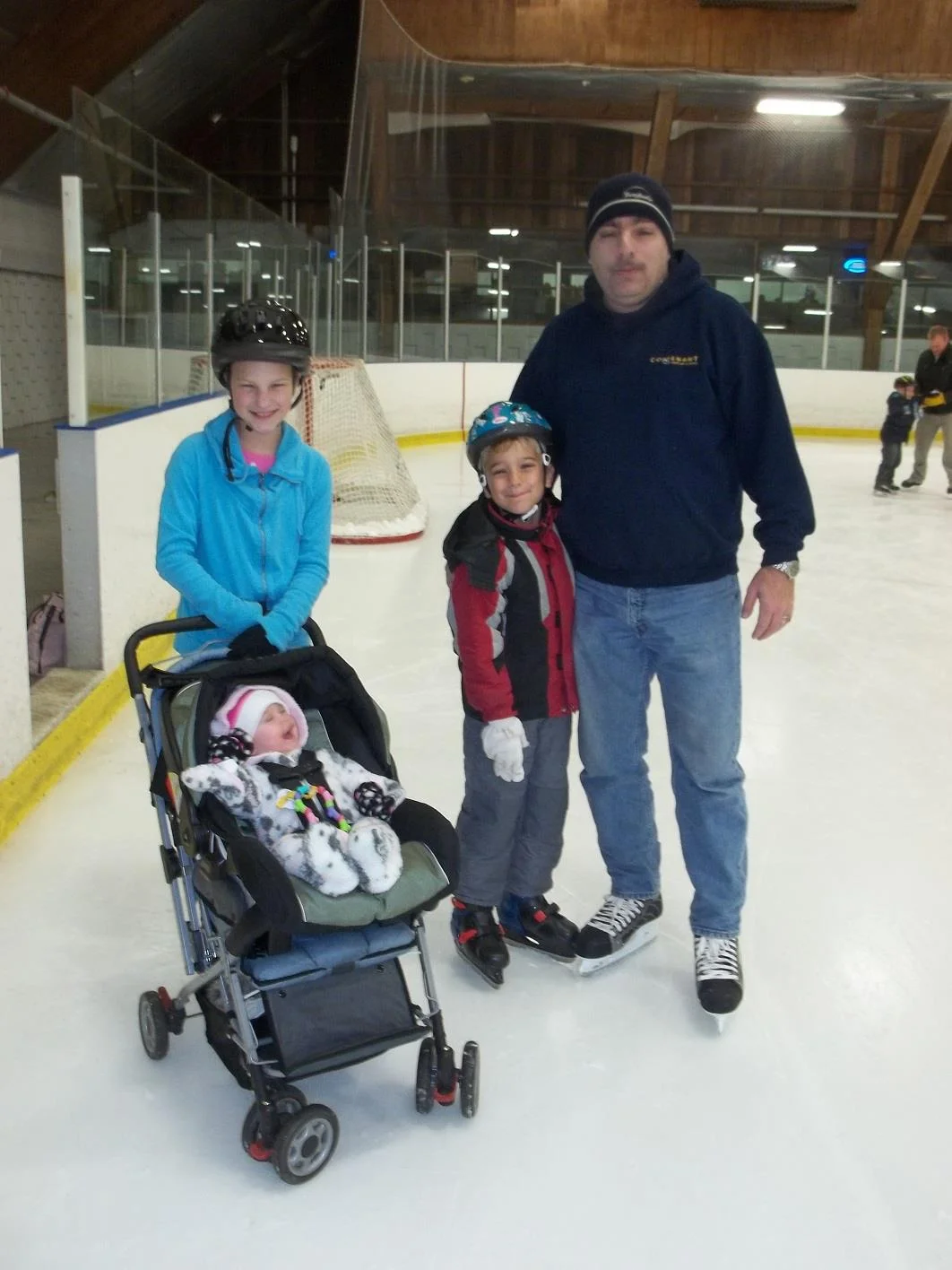 Skating 011.jpg