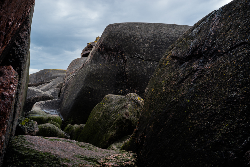 Sony A7 & ZEISS Batis 2/40 CF – f/14, 1/30sec, ISO100, raw Photograph by Toni Ahvenainen