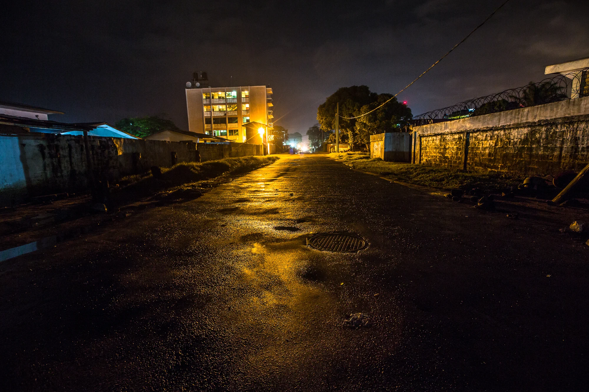  Monrovia, Liberia - Aug 24, 2014: &nbsp;The President of Liberia, Ellen Johnson Sirleaf,&nbsp;enacted&nbsp;a curfew starting on August 20 for all residents from 9pm to 6am every night. Streets that were normally teaming until late hours of the eveni