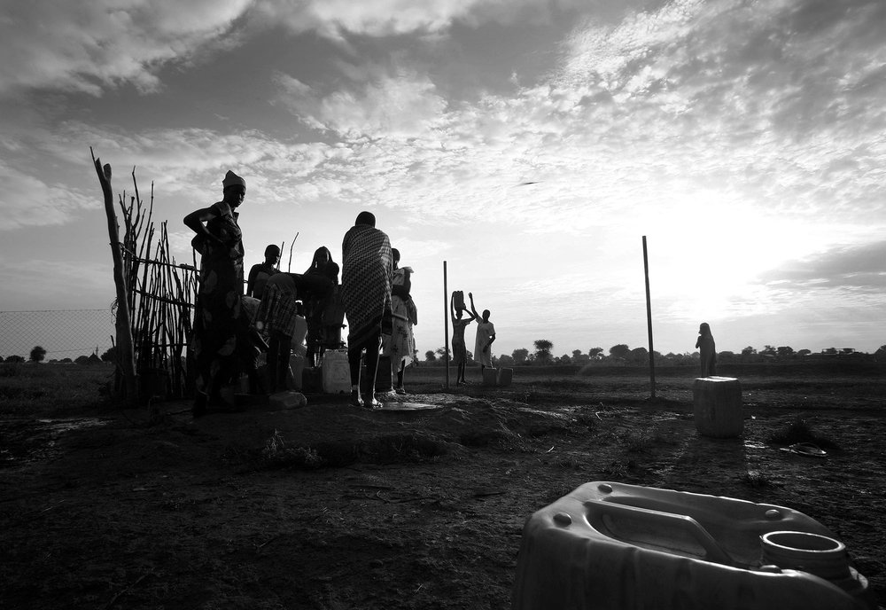  General vision of life around the town of Mankien, Unity state, South Sudan. Images include areals of the country side, the largest pastorialist grasslands, the high water flooding affecting many of the areas inhabitants, cows grazing, children coll