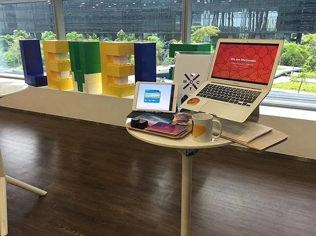 Our little booth is ready! #level3 #unilever #mecenato