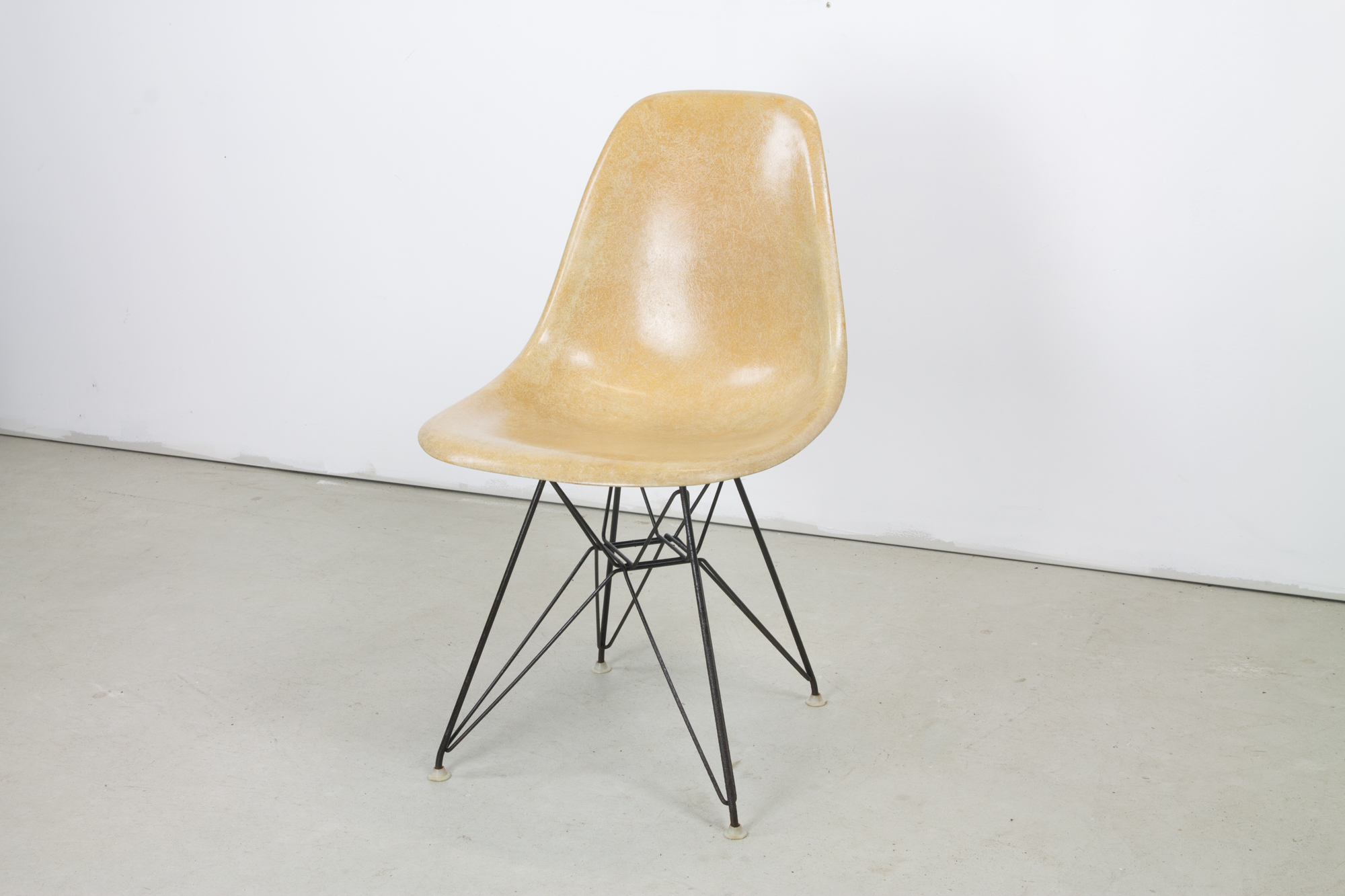 DSR Eiffel Side Chair by Charles and Ray Eames for Herman