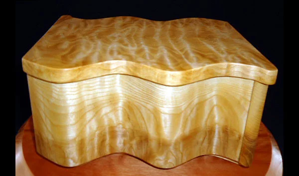 Silky Ash Box