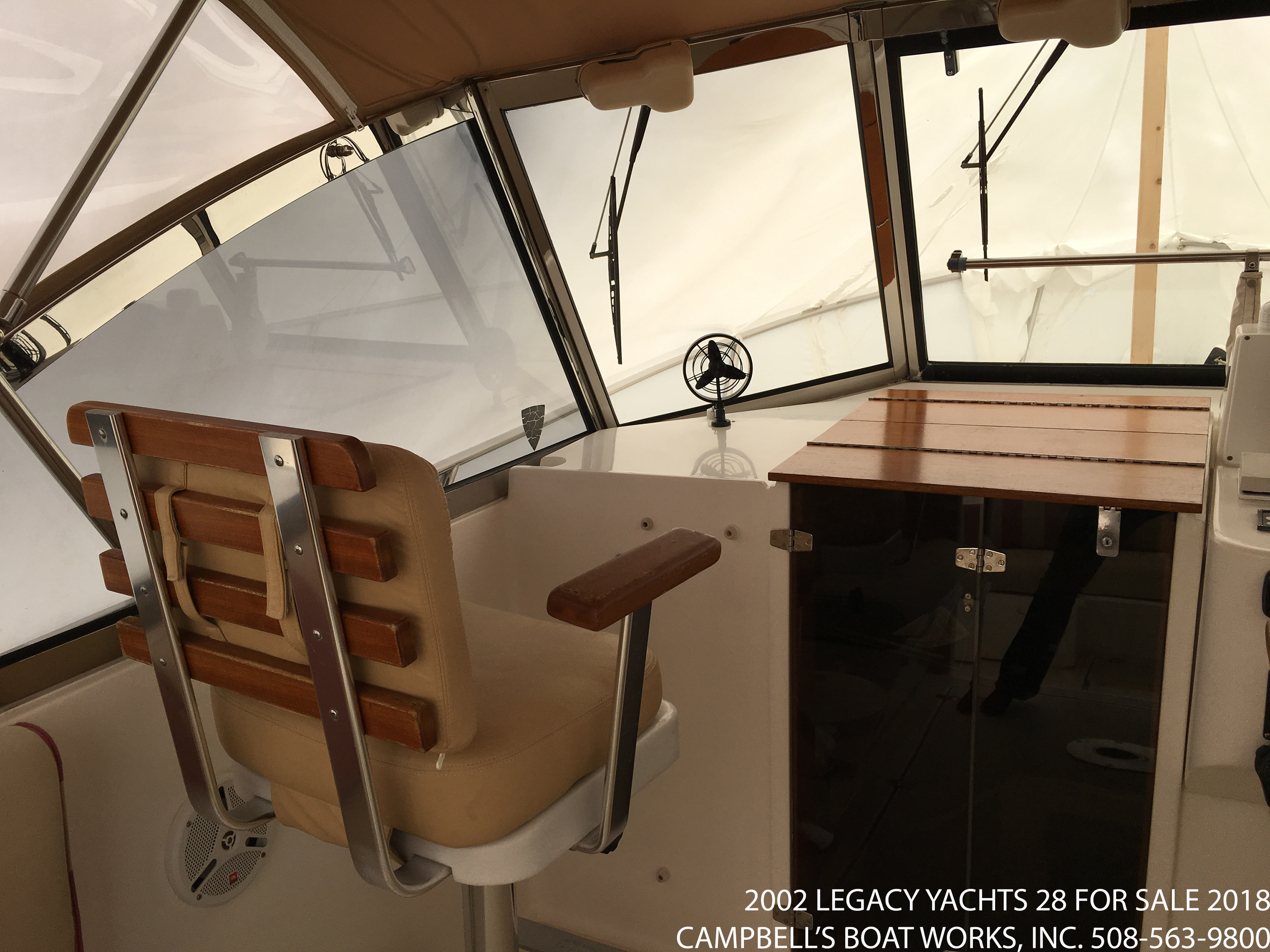 2002-28-legacy-boat-for-sale-express-downeast.png