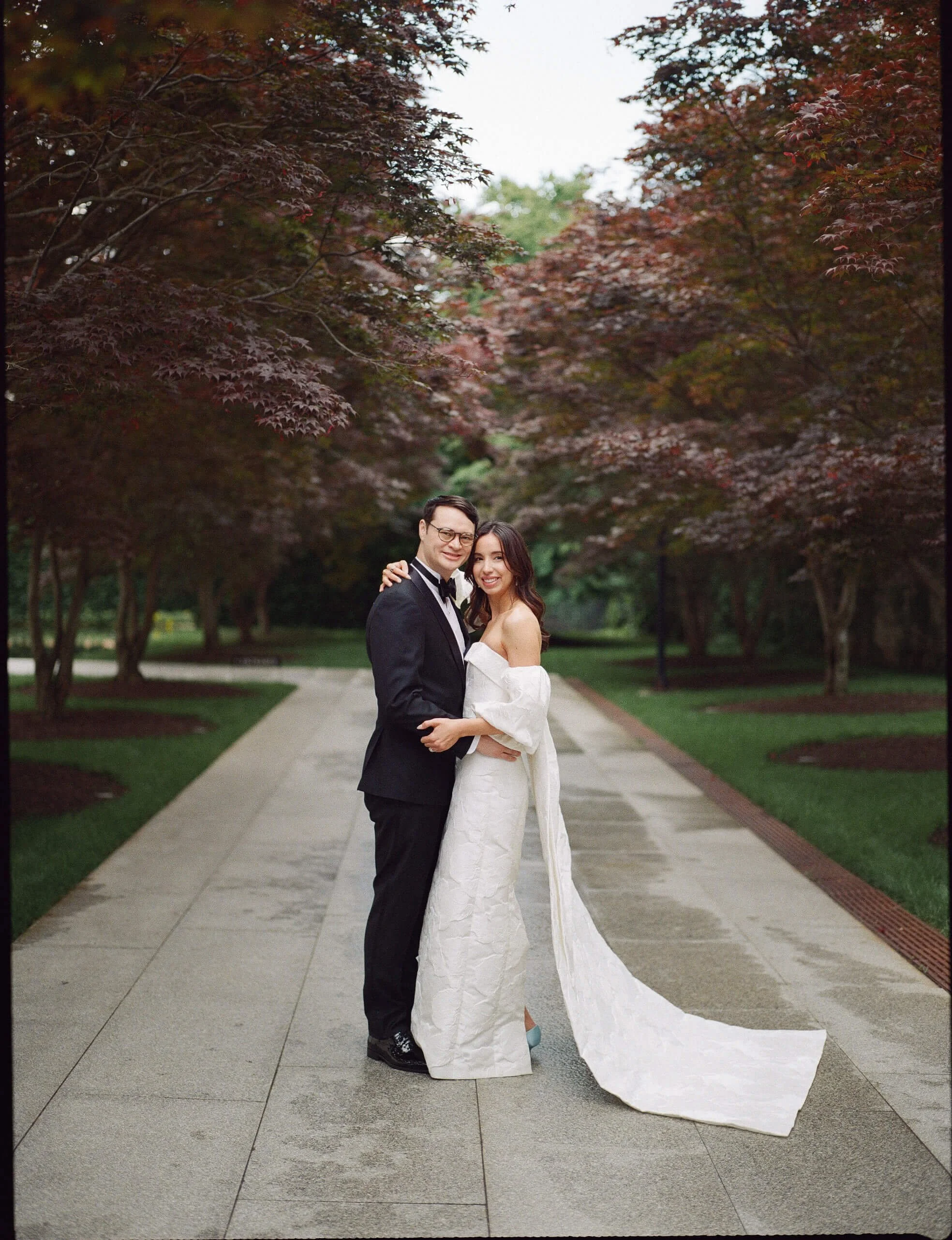 film wedding photography barnes foundation philadelphia museum art