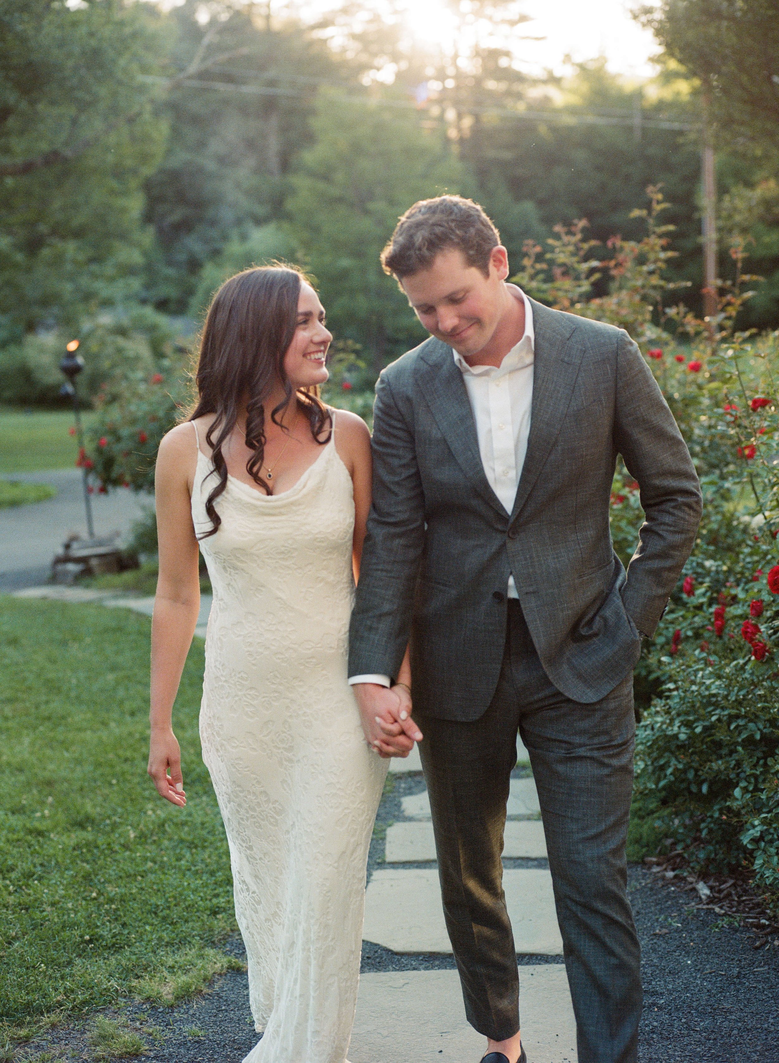 hudson valley film wedding photographer catskills foxfire mountain house