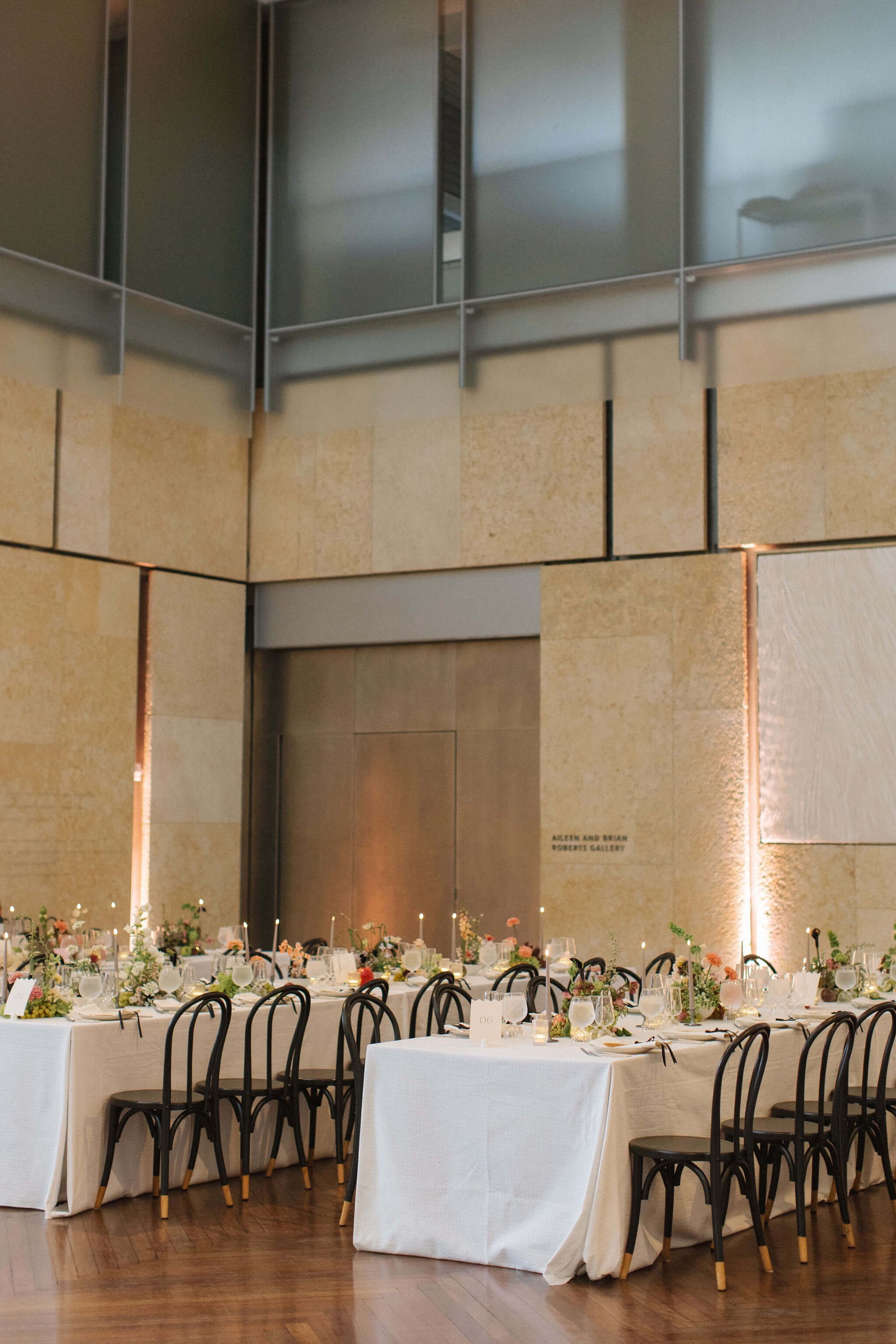 film wedding photography barnes foundation philadelphia museum art