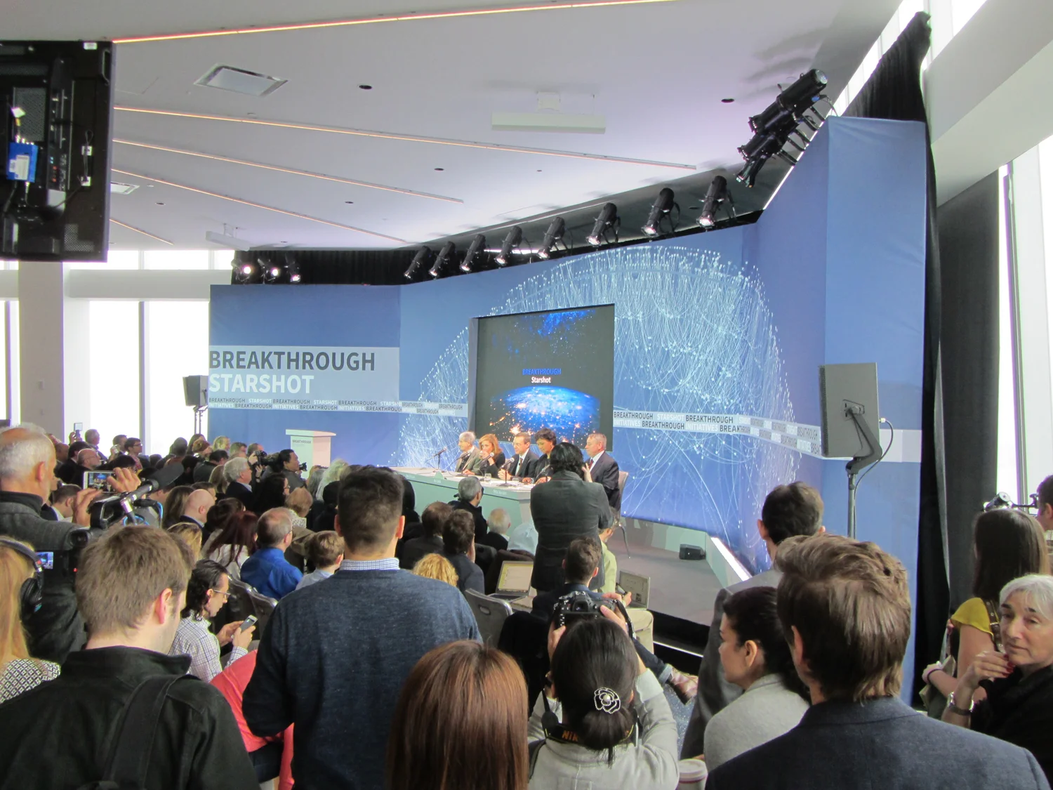 Breakthrough Starshot - Press Announcement - Aprill 12 2016