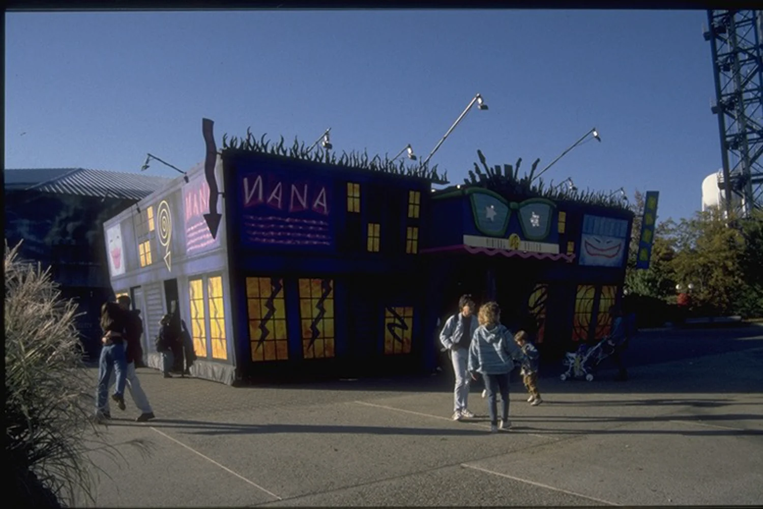 Virtual Guitar - Launch Tour 1993 - Six Flags, NJ