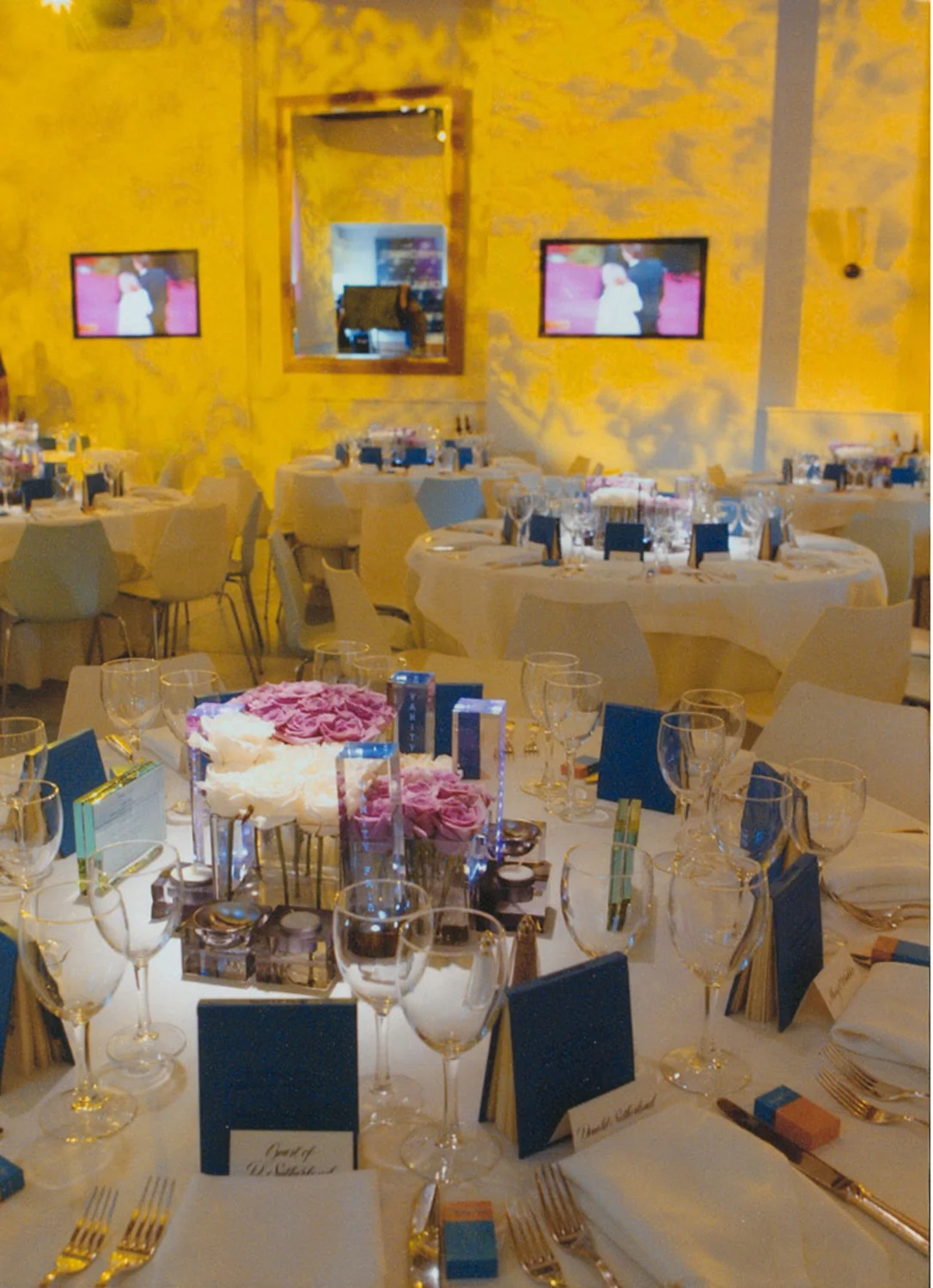 Mortons Dinner 2004.jpg