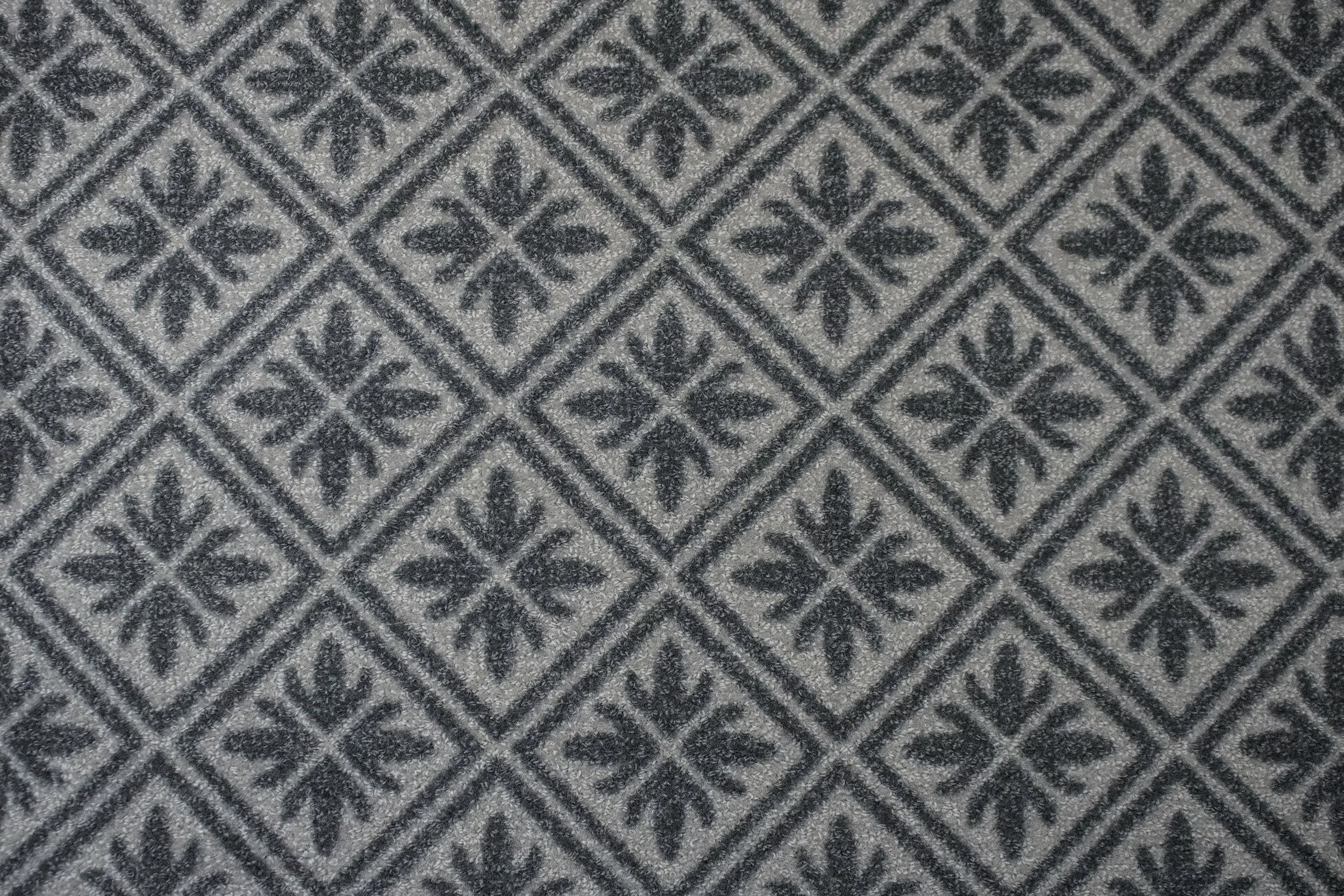 646W