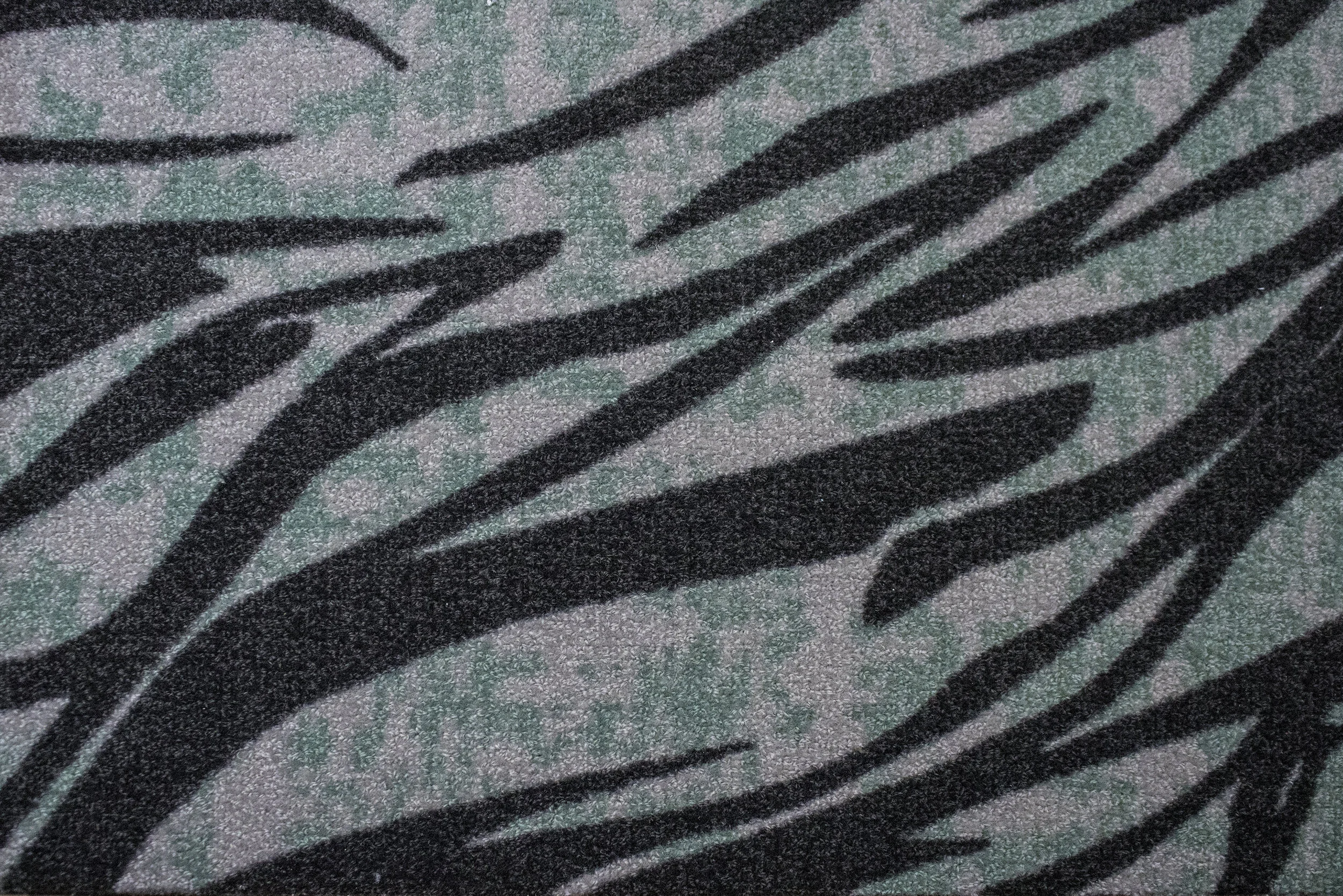 384W